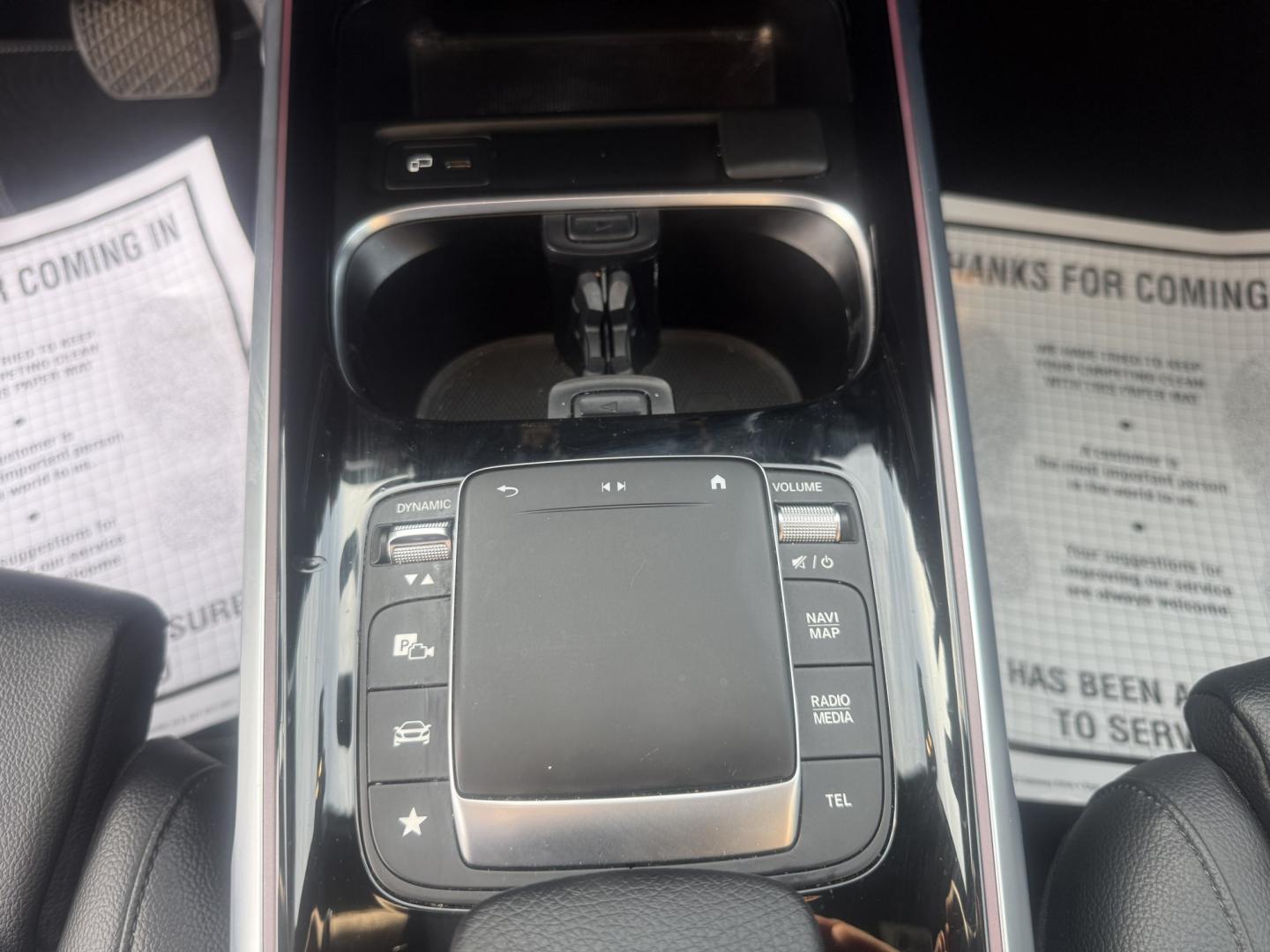2022 Silver /Black Mercedes-Benz GLB-Class GLB 250 4MATIC (W1N4M4HB2NW) with an 2.0L I4 DOHC 16V Turbo engine, Automatic transmission, located at 11115 Chardon Rd. , Chardon, OH, 44024, (440) 214-9705, 41.580246, -81.241943- Photo#17