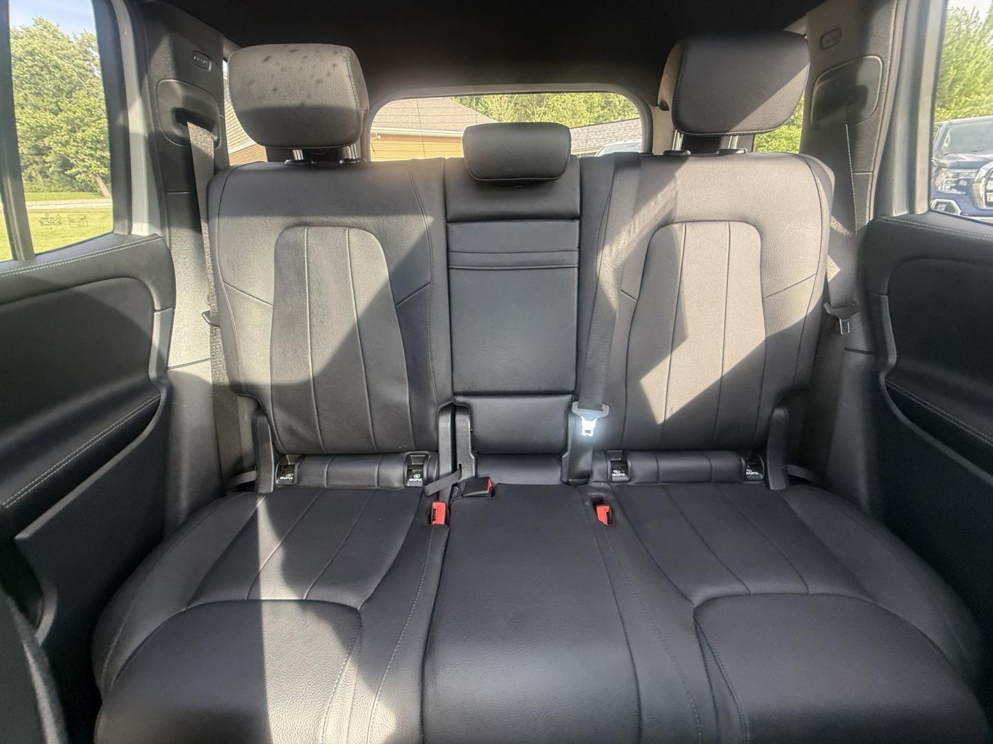 2022 Silver /Black Mercedes-Benz GLB-Class GLB 250 4MATIC (W1N4M4HB2NW) with an 2.0L I4 DOHC 16V Turbo engine, Automatic transmission, located at 11115 Chardon Rd. , Chardon, OH, 44024, (440) 214-9705, 41.580246, -81.241943- Photo#20