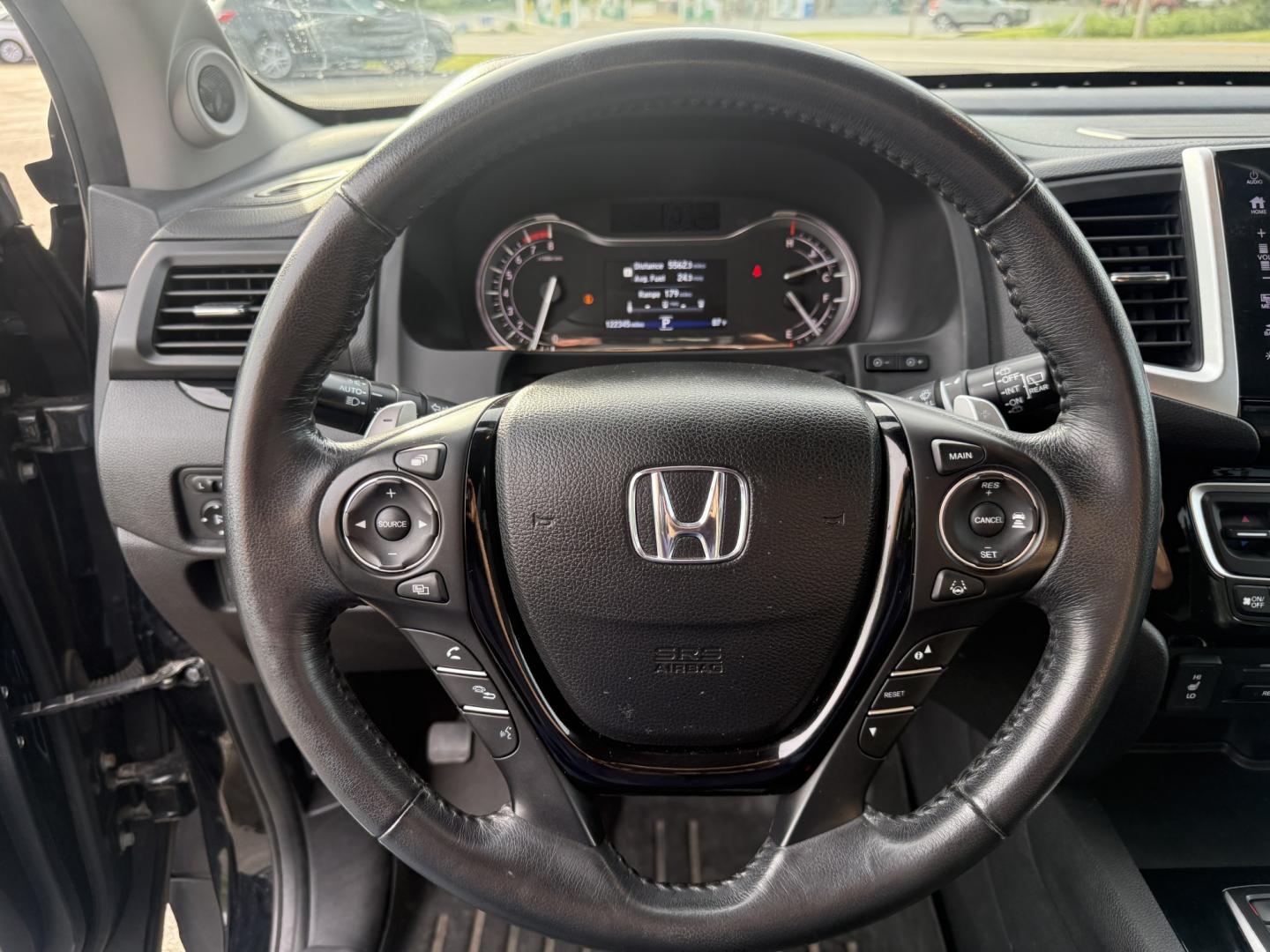 2018 Black /Black Honda Pilot Touring 4WD (5FNYF6H92JB) with an 3.5L V6 SOHC 24V engine, Automatic transmission, located at 547 E. Main St., Orwell, OH, 44076, (440) 437-5893, 41.535435, -80.847855 - 2018 Honda Pilot Touring AWD – Premium 3-Row Family SUV with Leather, Strong V6 Power, and Advanced Safety! This 2018 Honda Pilot Touring AWD is a loaded, upscale 3-row SUV that delivers the perfect combination of comfort, capability, and modern technology. Powered by Honda’s smooth 3.5L Earth- Photo#13