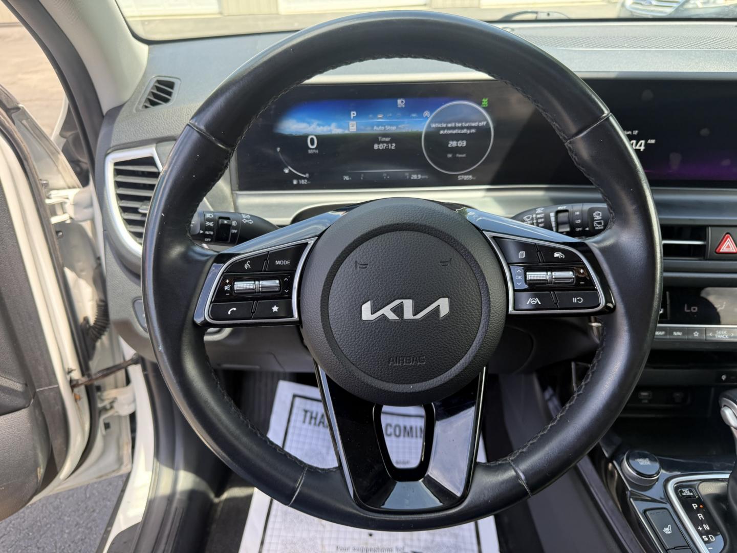 2024 White /Black Kia Seltos EX (KNDERCAA3R7) with an 2.0L I4 DOHC 16V engine, Automatic transmission, located at 547 E. Main St., Orwell, OH, 44076, (440) 437-5893, 41.535435, -80.847855 - 2024 Kia Seltos EX AWD – Stylish, Efficient, and Loaded with Premium Features! This nearly new 2024 Kia Seltos EX AWD is a sharp and versatile compact crossover that offers upscale comfort, confident all-weather performance, and excellent value. Powered by a smooth 2.0L I4 MPI engine paired with- Photo#13
