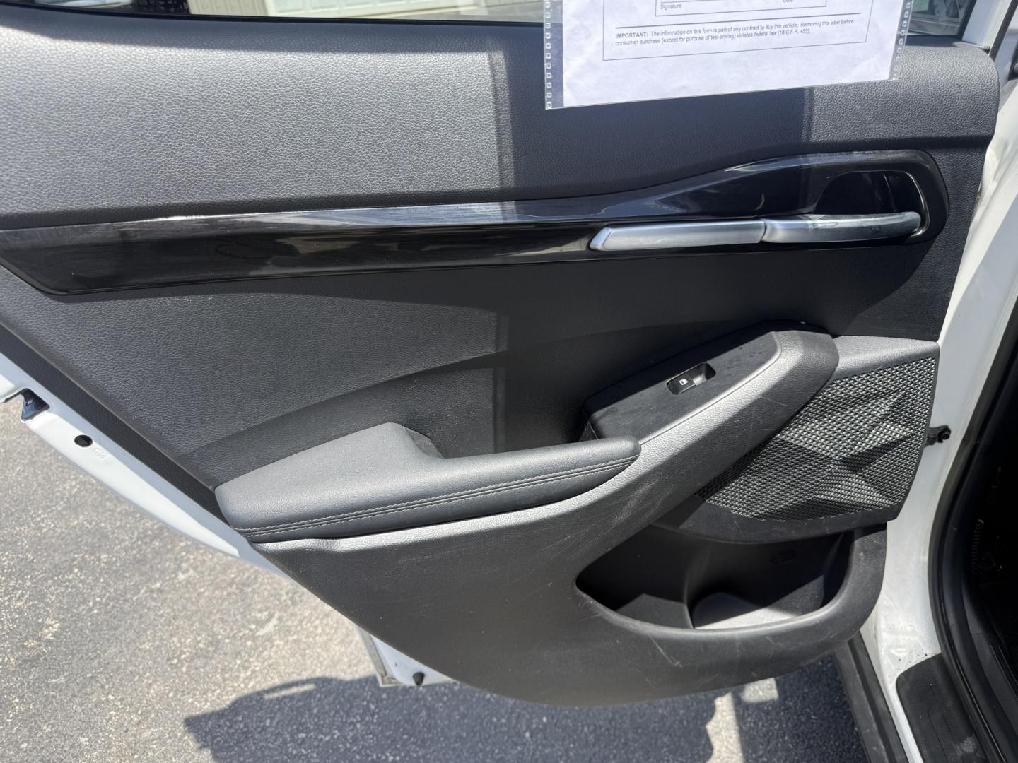 2024 White /Black Kia Seltos EX (KNDERCAA3R7) with an 2.0L I4 DOHC 16V engine, Automatic transmission, located at 547 E. Main St., Orwell, OH, 44076, (440) 437-5893, 41.535435, -80.847855 - 2024 Kia Seltos EX AWD – Stylish, Efficient, and Loaded with Premium Features! This nearly new 2024 Kia Seltos EX AWD is a sharp and versatile compact crossover that offers upscale comfort, confident all-weather performance, and excellent value. Powered by a smooth 2.0L I4 MPI engine paired with- Photo#32
