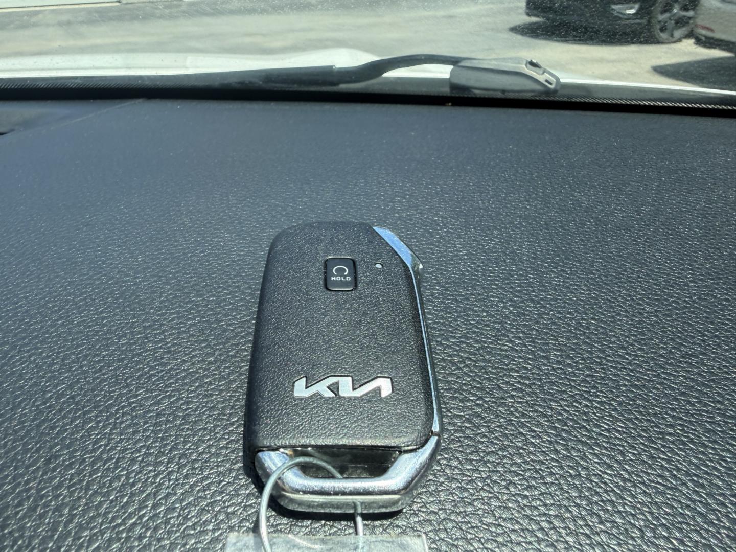 2024 White /Black Kia Seltos EX (KNDERCAA3R7) with an 2.0L I4 DOHC 16V engine, Automatic transmission, located at 547 E. Main St., Orwell, OH, 44076, (440) 437-5893, 41.535435, -80.847855 - 2024 Kia Seltos EX AWD – Stylish, Efficient, and Loaded with Premium Features! This nearly new 2024 Kia Seltos EX AWD is a sharp and versatile compact crossover that offers upscale comfort, confident all-weather performance, and excellent value. Powered by a smooth 2.0L I4 MPI engine paired with- Photo#34
