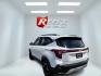 2024 White /Black Kia Seltos EX (KNDERCAA3R7) with an 2.0L I4 DOHC 16V engine, Automatic transmission, located at 547 E. Main St., Orwell, OH, 44076, (440) 437-5893, 41.535435, -80.847855 - 2024 Kia Seltos EX AWD – Stylish, Efficient, and Loaded with Premium Features! This nearly new 2024 Kia Seltos EX AWD is a sharp and versatile compact crossover that offers upscale comfort, confident all-weather performance, and excellent value. Powered by a smooth 2.0L I4 MPI engine paired with- Photo#27