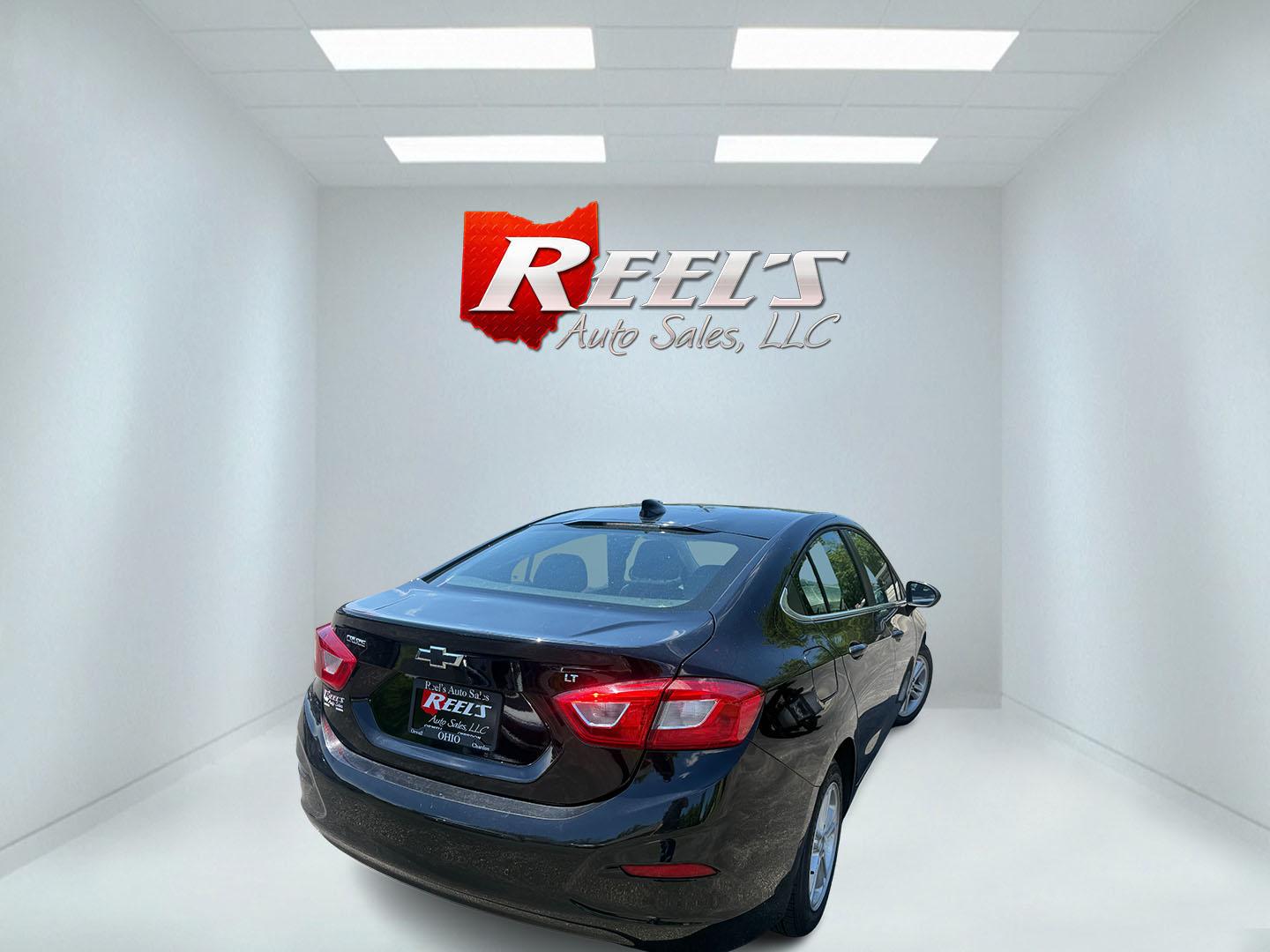 2018 Black /Black Chevrolet Cruze LT Auto (1G1BE5SM2J7) with an 1.4L I4 DOHC 16V TURBO engine, Automatic transmission, located at 547 E. Main St., Orwell, OH, 44076, (440) 437-5893, 41.535435, -80.847855 - 2018 Chevrolet Cruze LT – Turbo Efficiency, Modern Tech, and Outstanding Fuel Economy! This clean 2018 Chevrolet Cruze LT is a sharp, fuel-efficient compact sedan that delivers great performance without sacrificing savings at the pump. Powered by a responsive 1.4L Turbocharged EcoTec engine paire- Photo#24