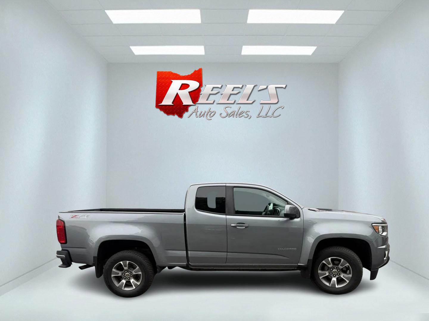 2018 Gray /Black Chevrolet Colorado Z71 Ext. Cab 4WD (1GCHTDEN2J1) with an 3.6L V6 DOHC 24V GAS engine, Automatic transmission, located at 547 E. Main St., Orwell, OH, 44076, (440) 437-5893, 41.535435, -80.847855 - 2018 Chevrolet Colorado Z71 Extended Cab 4WD – Off-Road Ready with V6 Power and Modern Comfort! This 2018 Chevrolet Colorado Z71 Extended Cab 4WD is a capable midsize truck that blends off-road toughness with everyday usability. Powered by a strong 3.6L V6 engine paired with a smooth 8-speed auto- Photo#20