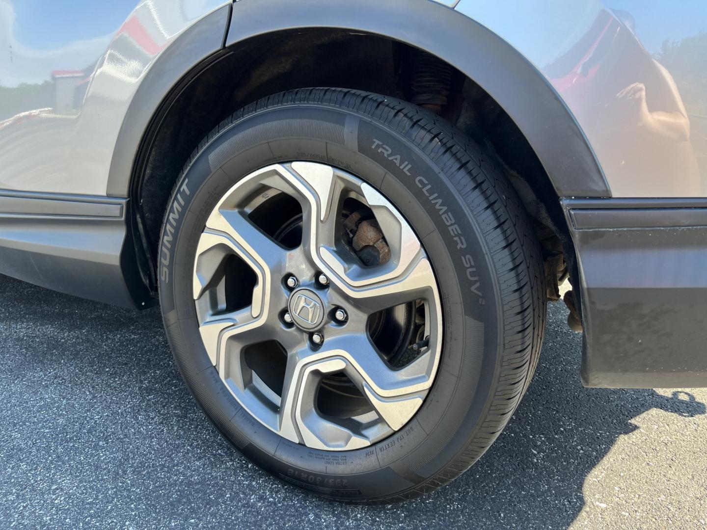 2017 Silver /Gray Honda CR-V EX AWD (2HKRW2H52HH) with an 1.5L I4 DOHC 16V TURBO engine, Automatic transmission, located at 11115 Chardon Rd. , Chardon, OH, 44024, (440) 214-9705, 41.580246, -81.241943- Photo#10