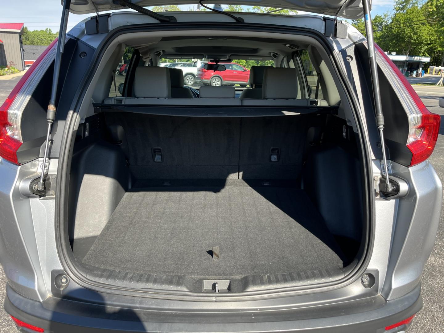 2017 Silver /Gray Honda CR-V EX AWD (2HKRW2H52HH) with an 1.5L I4 DOHC 16V TURBO engine, Automatic transmission, located at 11115 Chardon Rd. , Chardon, OH, 44024, (440) 214-9705, 41.580246, -81.241943- Photo#14