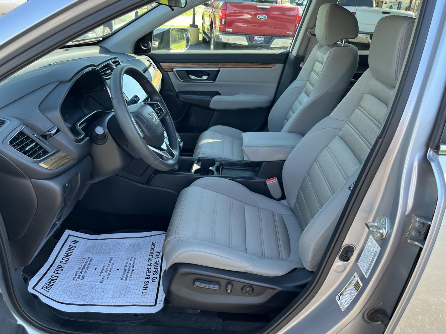 2017 Silver /Gray Honda CR-V EX AWD (2HKRW2H52HH) with an 1.5L I4 DOHC 16V TURBO engine, Automatic transmission, located at 11115 Chardon Rd. , Chardon, OH, 44024, (440) 214-9705, 41.580246, -81.241943- Photo#17