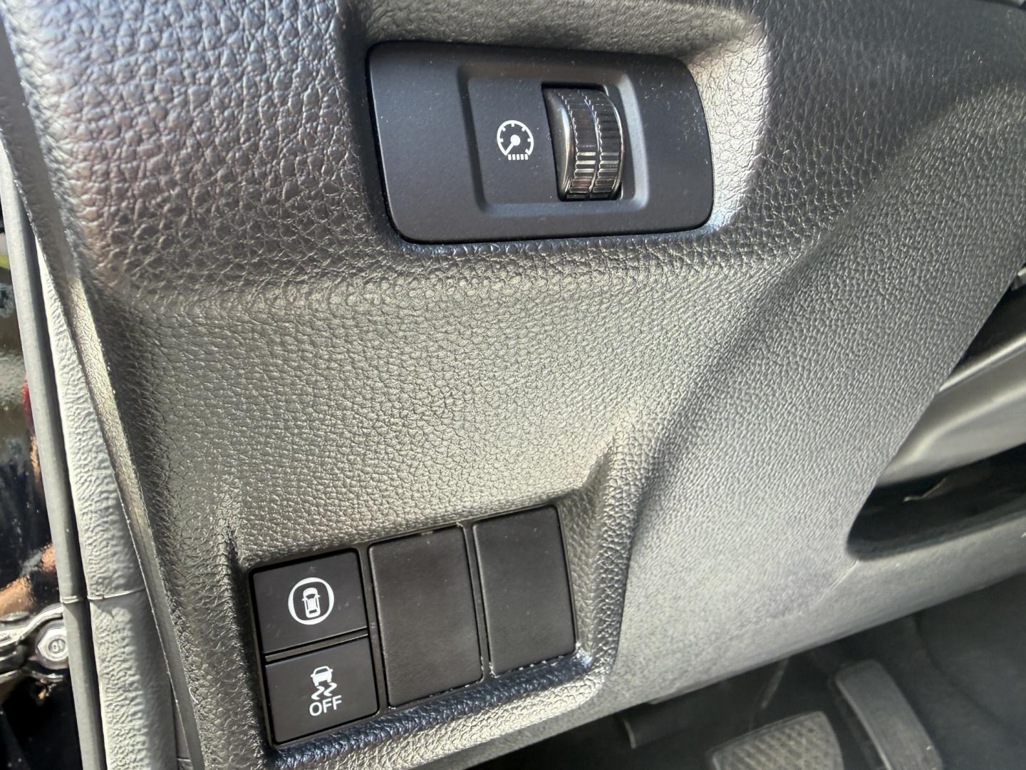 2024 Black /Black Honda Civic LX Hatchback (19XFL2H54RE) with an 2.0L I4 DOHC 16V engine, Automatic transmission, located at 547 E. Main St., Orwell, OH, 44076, (440) 437-5893, 41.535435, -80.847855 - 2024 Honda Civic LX Hatchback – Efficient, Reliable, and Loaded with Modern Safety Features! This 2024 Honda Civic LX Hatchback is a sharp, practical, and fuel-efficient choice that delivers Honda’s legendary reliability in a versatile and modern package. Powered by a smooth 2.0L Earth Dreams I- Photo#10