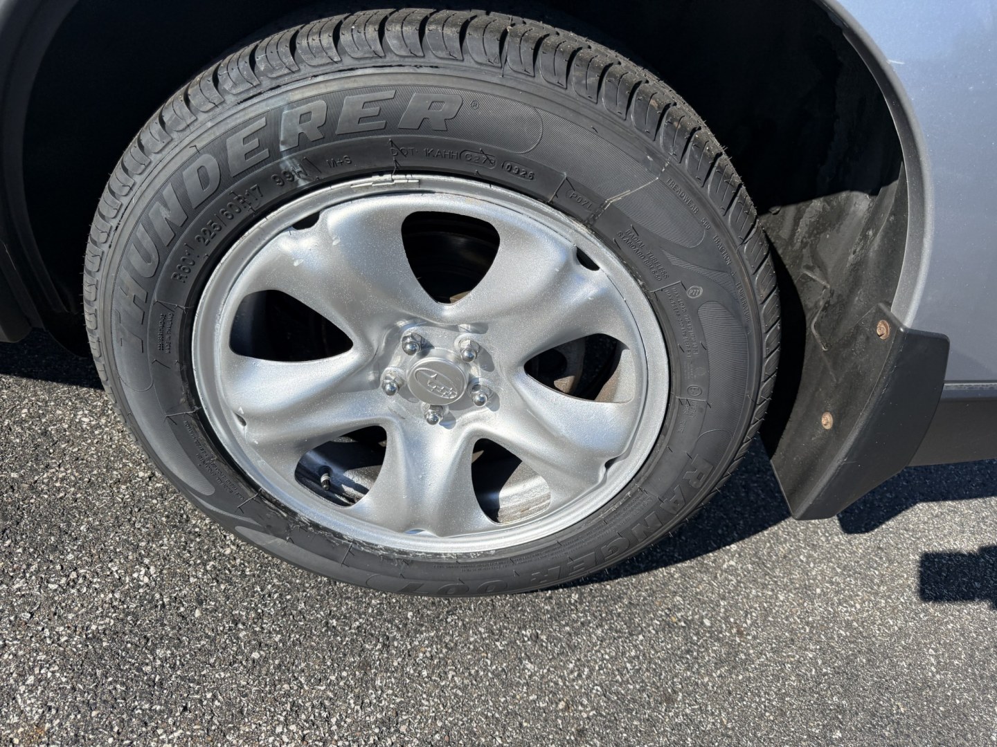 2016 Silver /Black Subaru Forester 2.5i PZEV CVT (JF2SJAAC4GH) with an 2.5L H4 DOHC 16V engine, Automatic transmission, located at 11115 Chardon Rd. , Chardon, OH, 44024, (440) 214-9705, 41.580246, -81.241943 - 2016 Subaru Forester 2.5i PZEV AWD – Reliable, Efficient, and Freshly Serviced! This 2016 Subaru Forester 2.5i PZEV is a clean and capable compact SUV that offers excellent all-weather performance and peace of mind. Powered by a smooth 2.5L H4 engine paired with Subaru’s legendary Symmetrical A- Photo#24