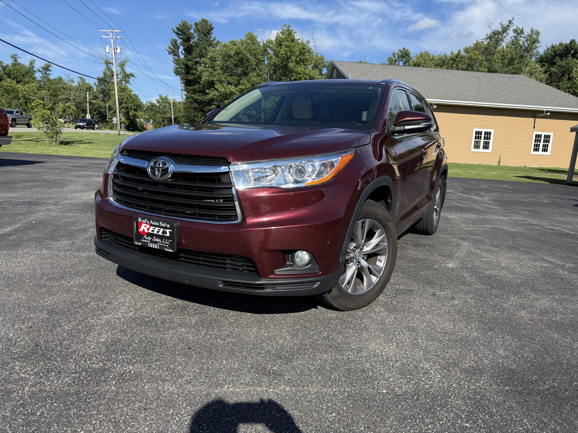 photo of 2014 Toyota Highlander XLE AWD V6