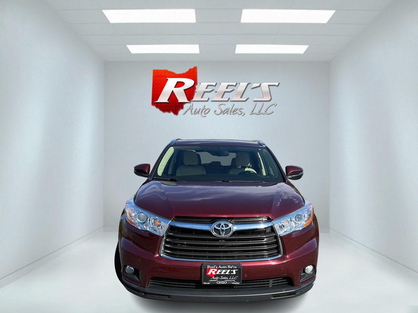 2014 Red /Tan Toyota Highlander XLE AWD V6 (5TDJKRFHXES) with an 3.5L V6 DOHC 24V engine, Automatic transmission, located at 547 E. Main St., Orwell, OH, 44076, (440) 437-5893, 41.535435, -80.847855 - 2014 Toyota Highlander XLE AWD – Spacious 3-Row SUV with V6 Power and Premium Comfort! This 2014 Toyota Highlander XLE AWD is a versatile and reliable midsize SUV that’s perfect for families and daily driving. Powered by a smooth 3.5L V6 engine paired with a responsive 6-speed automatic transmi- Photo#1