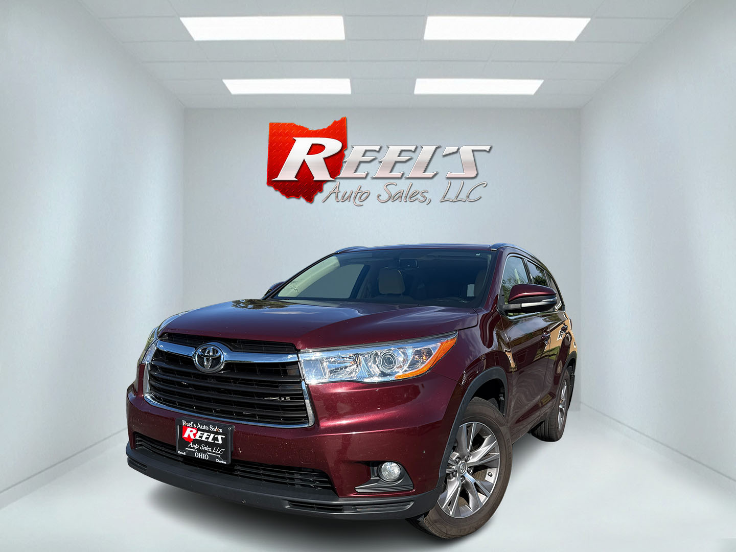 photo of 2014 Toyota Highlander XLE AWD V6