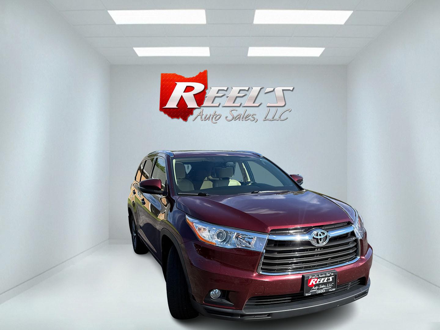 2014 Red /Tan Toyota Highlander XLE AWD V6 (5TDJKRFHXES) with an 3.5L V6 DOHC 24V engine, Automatic transmission, located at 547 E. Main St., Orwell, OH, 44076, (440) 437-5893, 41.535435, -80.847855 - 2014 Toyota Highlander XLE AWD – Spacious 3-Row SUV with V6 Power and Premium Comfort! This 2014 Toyota Highlander XLE AWD is a versatile and reliable midsize SUV that’s perfect for families and daily driving. Powered by a smooth 3.5L V6 engine paired with a responsive 6-speed automatic transmi- Photo#2