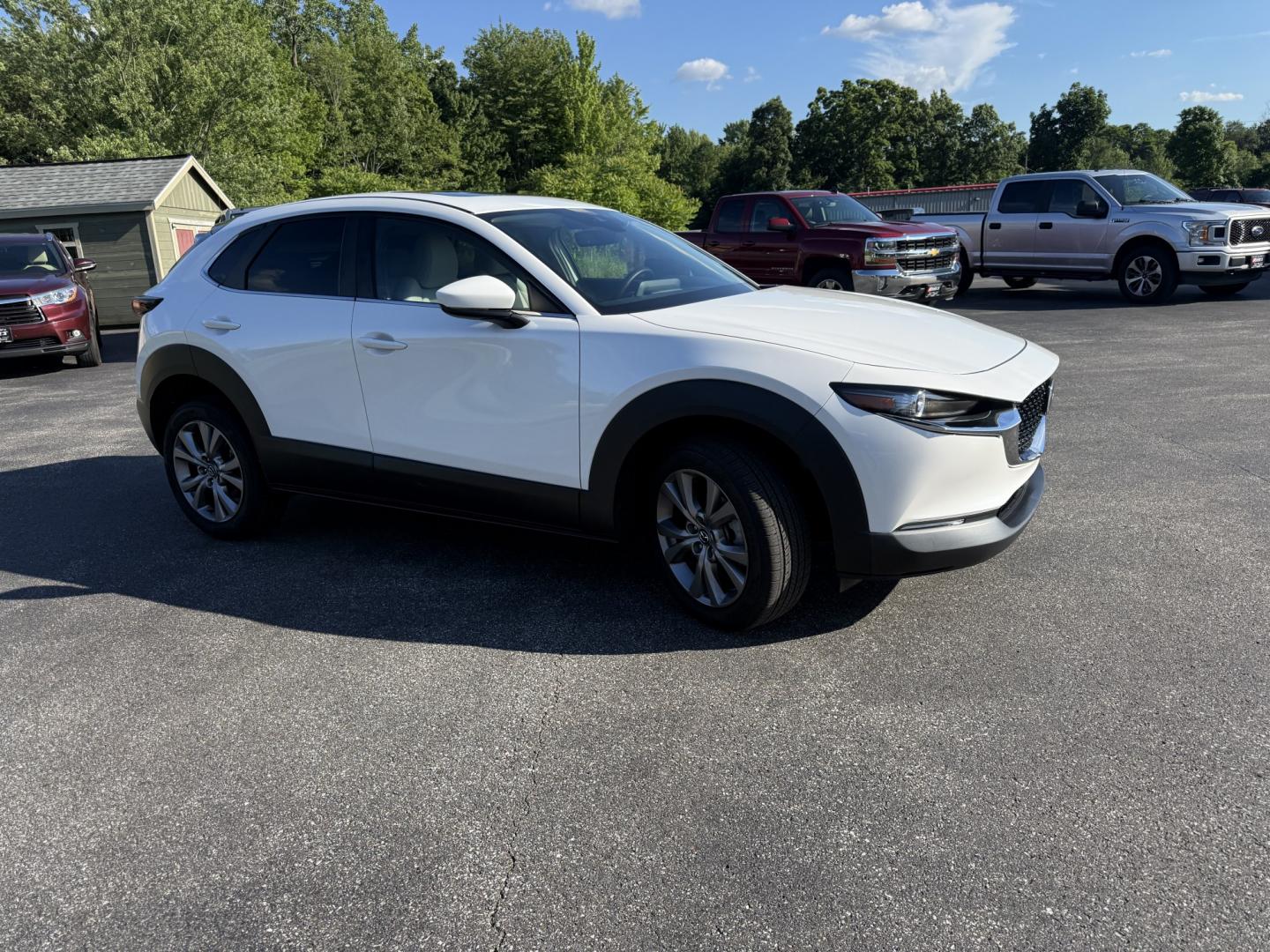 2021 White /Black Mazda CX-30 Select W/ Preferred Pkg AWD (3MVDMBCL6MM) with an 2.5L I4 DOHC 16V engine, Automatic transmission, located at 11115 Chardon Rd. , Chardon, OH, 44024, (440) 214-9705, 41.580246, -81.241943 - 2021 Mazda CX-30 AWD – Premium Compact SUV with Sharp Styling, Strong Safety, and Excellent Efficiency! This 2021 Mazda CX-30 AWD is a stylish and well-equipped compact crossover that delivers a premium driving experience in a fun-to-drive package. Powered by a smooth 2.5L I4 engine paired with a- Photo#3