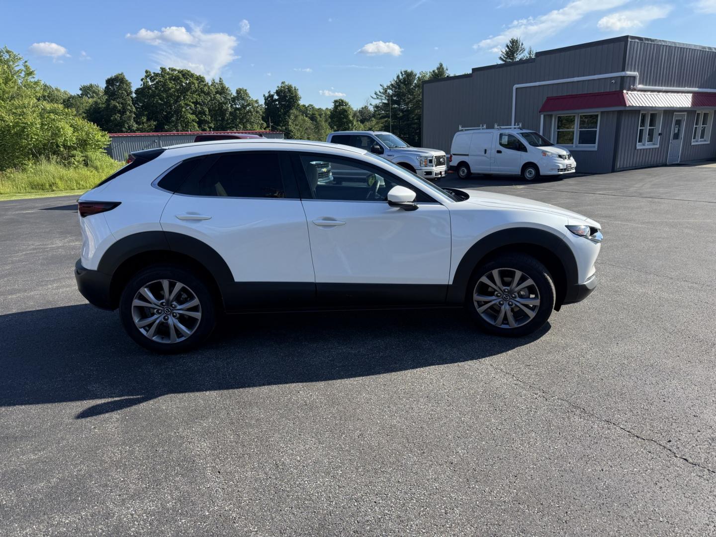 2021 White /Black Mazda CX-30 Select W/ Preferred Pkg AWD (3MVDMBCL6MM) with an 2.5L I4 DOHC 16V engine, Automatic transmission, located at 11115 Chardon Rd. , Chardon, OH, 44024, (440) 214-9705, 41.580246, -81.241943 - 2021 Mazda CX-30 AWD – Premium Compact SUV with Sharp Styling, Strong Safety, and Excellent Efficiency! This 2021 Mazda CX-30 AWD is a stylish and well-equipped compact crossover that delivers a premium driving experience in a fun-to-drive package. Powered by a smooth 2.5L I4 engine paired with a- Photo#29