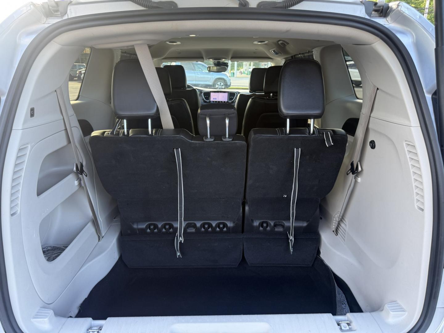 2024 Silver /Black Chrysler Pacifica Touring L (2C4RC1BG6RR) with an 3.6L V6 DOHC 24V engine, Automatic transmission, located at 11115 Chardon Rd. , Chardon, OH, 44024, (440) 214-9705, 41.580246, -81.241943 - 2024 Chrysler Pacifica Touring L – Modern Family Minivan with Stow ’n Go, Premium Features, and Top-Tier Safety! This 2024 Chrysler Pacifica Touring L is a refined and well-equipped family minivan that offers comfort, versatility, and advanced safety in one stylish package. Powered by a smooth- Photo#27