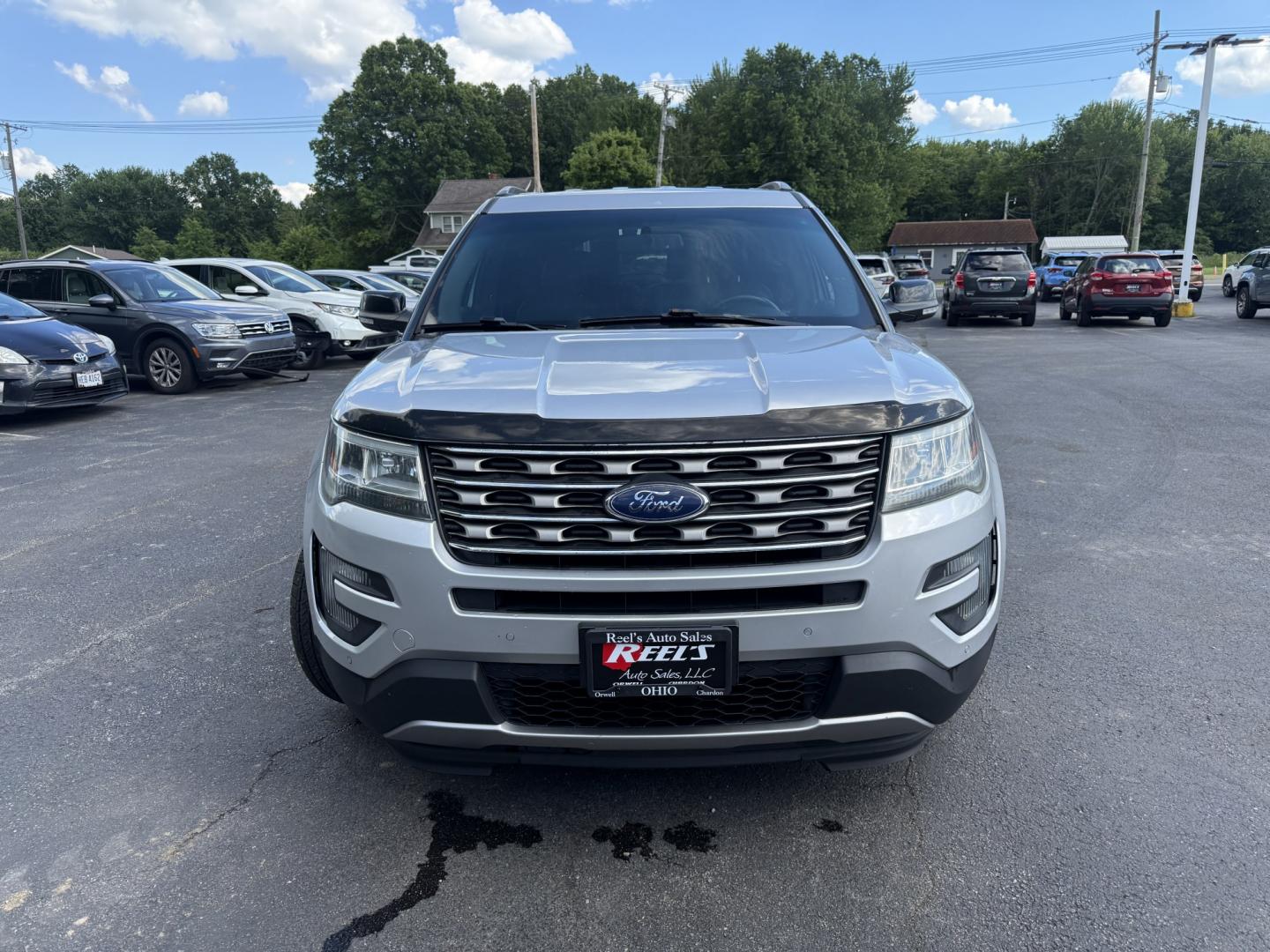 2016 Silver /Black Ford Explorer XLT 4WD (1FM5K8D86GG) with an 3.5L V6 DOHC 24V engine, 6-Speed Automatic transmission, located at 547 E. Main St., Orwell, OH, 44076, (440) 437-5893, 41.535435, -80.847855 - 2016 Ford Explorer XLT 4WD – Loaded Family SUV with Leather, Captain’s Chairs, and Fresh Service! This 2016 Ford Explorer XLT 4WD is a spacious and capable midsize SUV that’s ready for family adventures or daily driving. Powered by a strong 3.5L V6 engine paired with a smooth 6-speed automati- Photo#1