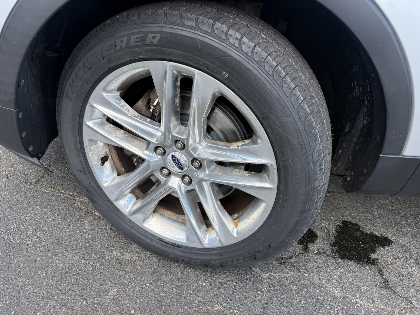 2016 Silver /Black Ford Explorer XLT 4WD (1FM5K8D86GG) with an 3.5L V6 DOHC 24V engine, 6-Speed Automatic transmission, located at 547 E. Main St., Orwell, OH, 44076, (440) 437-5893, 41.535435, -80.847855 - 2016 Ford Explorer XLT 4WD – Loaded Family SUV with Leather, Captain’s Chairs, and Fresh Service! This 2016 Ford Explorer XLT 4WD is a spacious and capable midsize SUV that’s ready for family adventures or daily driving. Powered by a strong 3.5L V6 engine paired with a smooth 6-speed automati- Photo#33