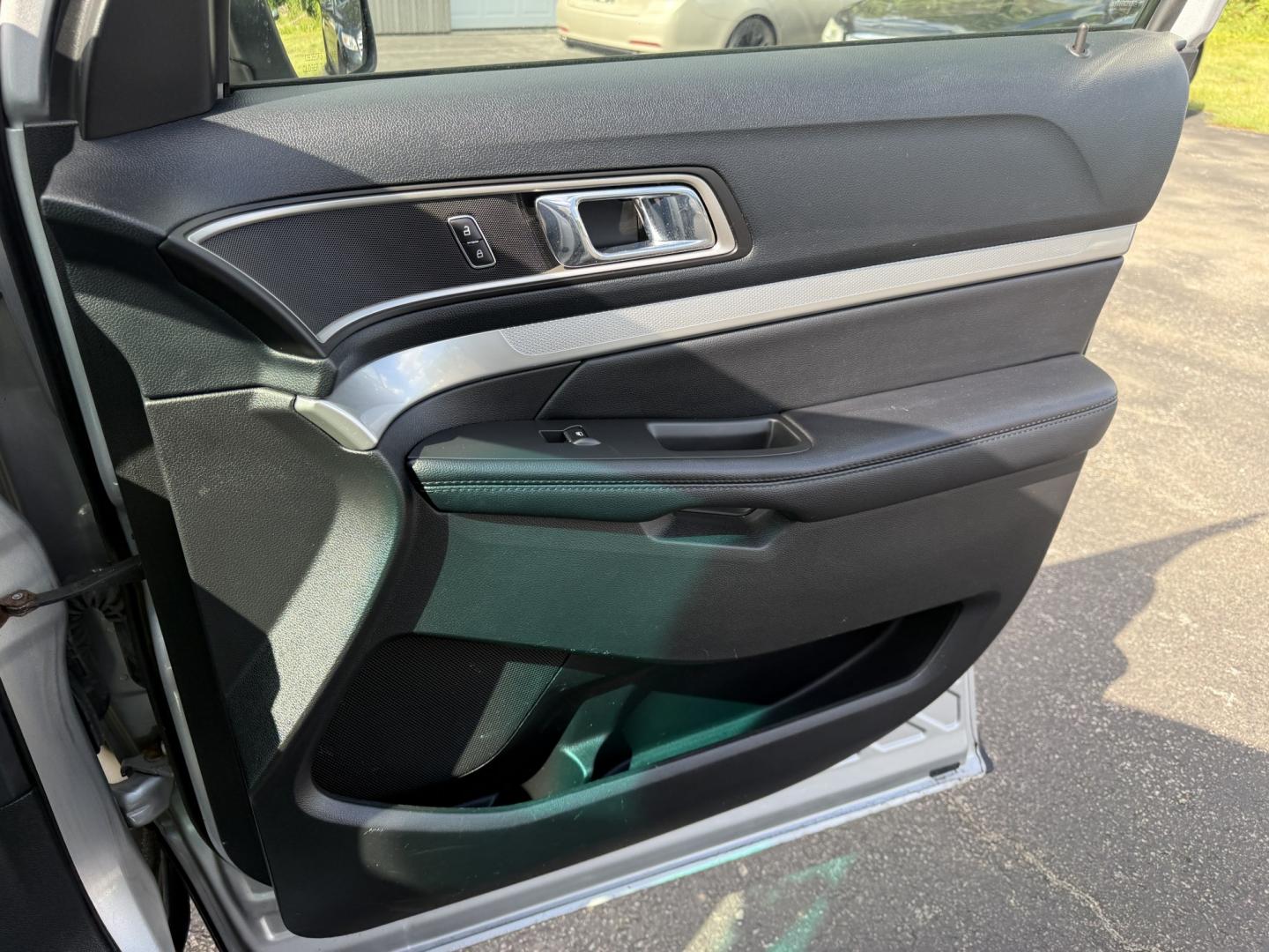 2016 Silver /Black Ford Explorer XLT 4WD (1FM5K8D86GG) with an 3.5L V6 DOHC 24V engine, 6-Speed Automatic transmission, located at 547 E. Main St., Orwell, OH, 44076, (440) 437-5893, 41.535435, -80.847855 - 2016 Ford Explorer XLT 4WD – Loaded Family SUV with Leather, Captain’s Chairs, and Fresh Service! This 2016 Ford Explorer XLT 4WD is a spacious and capable midsize SUV that’s ready for family adventures or daily driving. Powered by a strong 3.5L V6 engine paired with a smooth 6-speed automati- Photo#43
