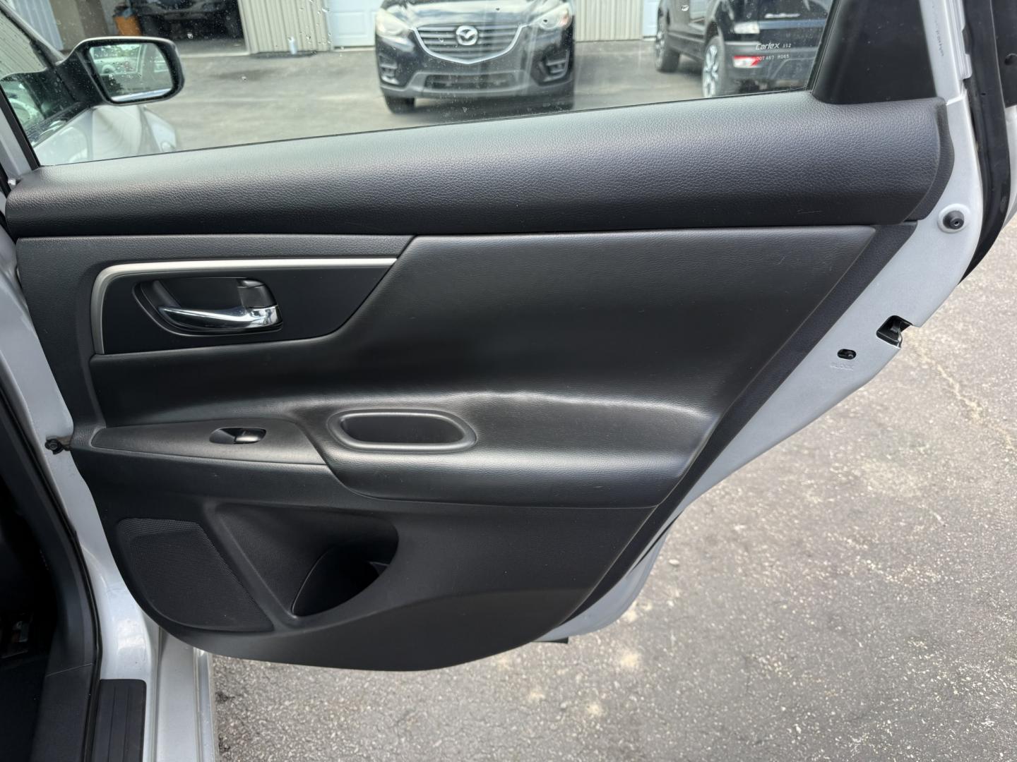 2015 Silver /Black Nissan Altima 2.5 SV (1N4AL3AP9FC) with an 2.5L I4 DOHC 16V engine, Automatic transmission, located at 547 E. Main St., Orwell, OH, 44076, (440) 437-5893, 41.535435, -80.847855 - 2015 Nissan Altima 2.5 SV – Efficient, Comfortable, and Well-Equipped Midsize Sedan! This clean 2015 Nissan Altima 2.5 SV is a reliable and fuel-efficient sedan that’s perfect for daily commuting and long highway trips. Powered by a smooth 2.5L I4 engine, it delivers responsive performance whil- Photo#34