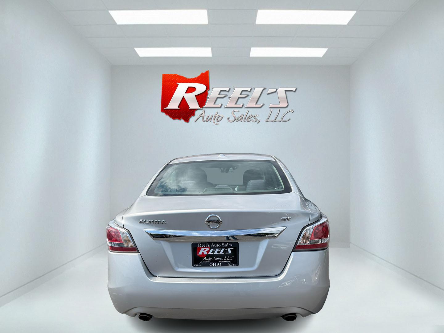 2015 Silver /Black Nissan Altima 2.5 SV (1N4AL3AP9FC) with an 2.5L I4 DOHC 16V engine, Automatic transmission, located at 547 E. Main St., Orwell, OH, 44076, (440) 437-5893, 41.535435, -80.847855 - 2015 Nissan Altima 2.5 SV – Efficient, Comfortable, and Well-Equipped Midsize Sedan! This clean 2015 Nissan Altima 2.5 SV is a reliable and fuel-efficient sedan that’s perfect for daily commuting and long highway trips. Powered by a smooth 2.5L I4 engine, it delivers responsive performance whil- Photo#27