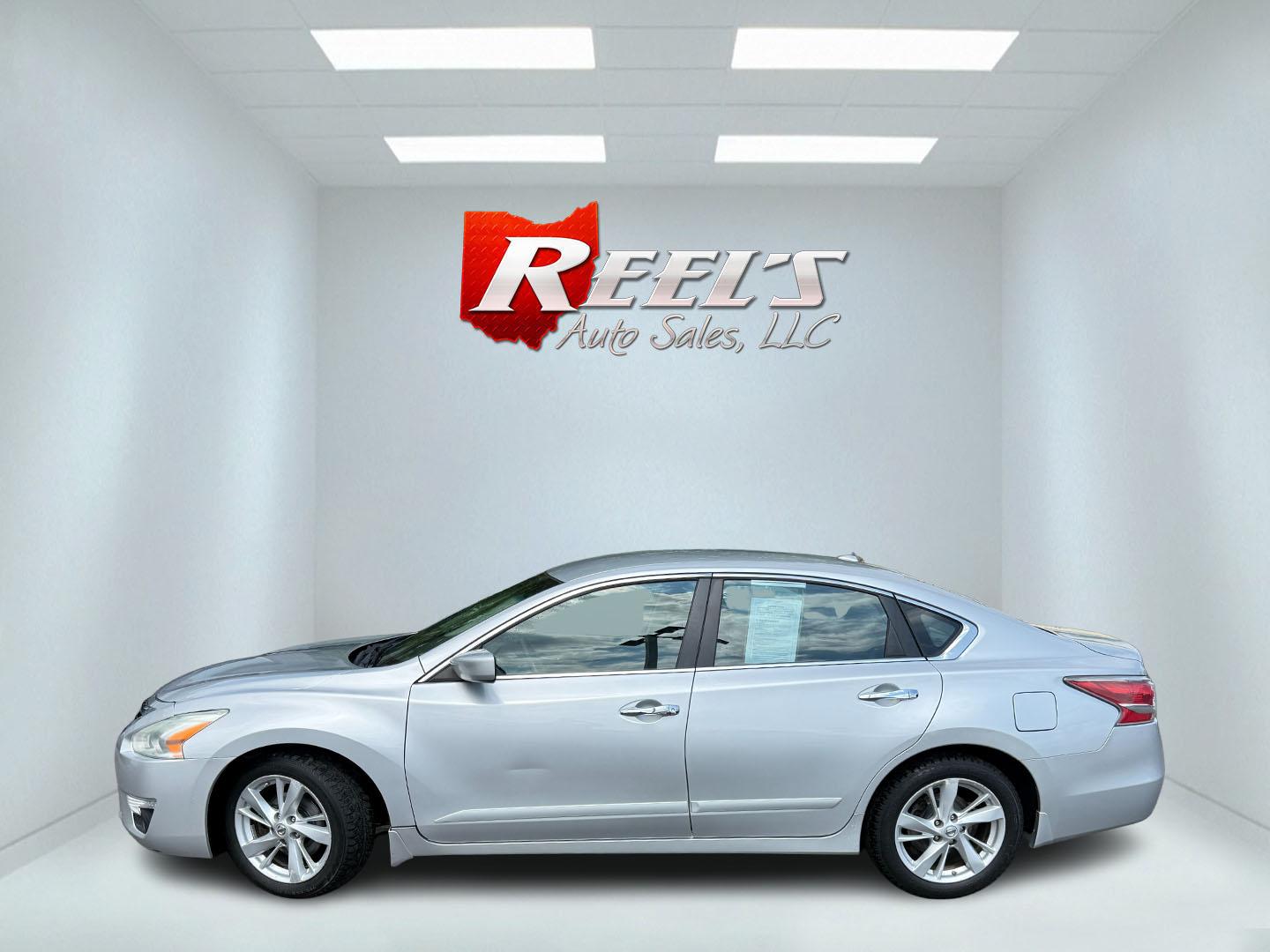 2015 Silver /Black Nissan Altima 2.5 SV (1N4AL3AP9FC) with an 2.5L I4 DOHC 16V engine, Automatic transmission, located at 547 E. Main St., Orwell, OH, 44076, (440) 437-5893, 41.535435, -80.847855 - 2015 Nissan Altima 2.5 SV – Efficient, Comfortable, and Well-Equipped Midsize Sedan! This clean 2015 Nissan Altima 2.5 SV is a reliable and fuel-efficient sedan that’s perfect for daily commuting and long highway trips. Powered by a smooth 2.5L I4 engine, it delivers responsive performance whil- Photo#30