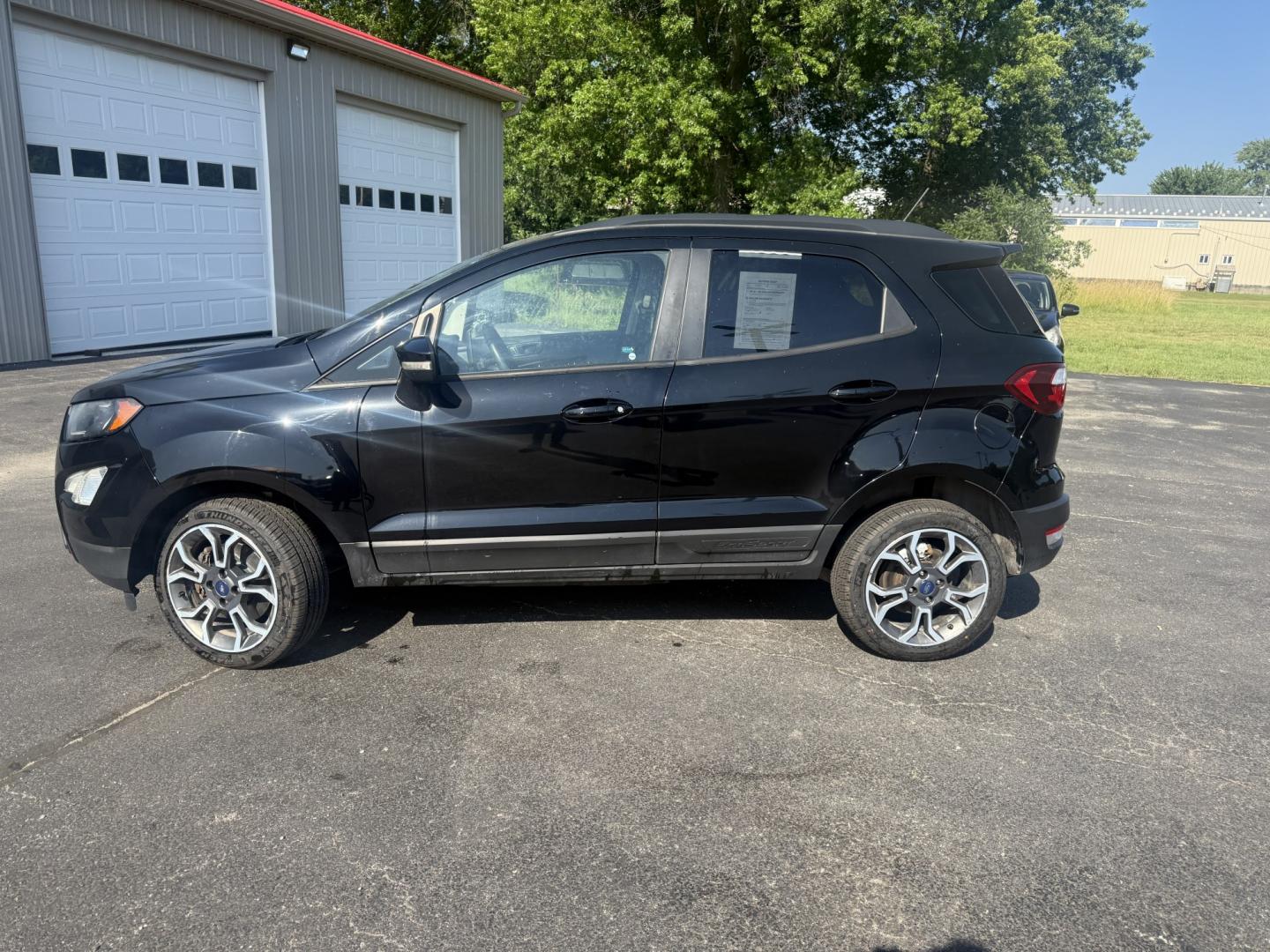 2020 Black /Black Ford EcoSport SES AWD (MAJ6S3JL4LC) with an 2.0L I4 DOHC 16V engine, Automatic transmission, located at 547 E. Main St., Orwell, OH, 44076, (440) 437-5893, 41.535435, -80.847855 - 2020 Ford EcoSport SES 4WD – Compact, Efficient, and Sporty with Fresh Tires! This 2020 Ford EcoSport SES 4WD is a fun, capable, and fuel-efficient small SUV that’s perfect for daily driving and light adventures. Powered by a responsive 2.0L I4 Duratec engine paired with a smooth 6-speed automa- Photo#34