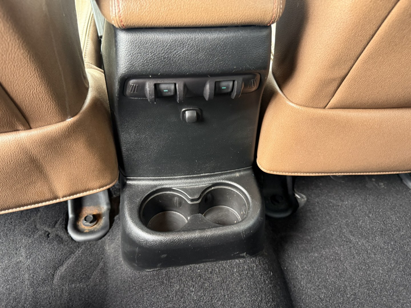 2016 Silver /Brown Jeep Wrangler Unlimited Sahara 4WD (1C4HJWEG5GL) with an 3.6L V6 DOHC 24V engine, Automatic transmission, located at 547 E. Main St., Orwell, OH, 44076, (440) 437-5893, 41.535435, -80.847855 - 2016 Jeep Wrangler Unlimited Sahara 75th Anniversary Edition 4WD – Special Edition with Premium Leather and Trail-Ready Capability! This 2016 Jeep Wrangler Unlimited Sahara 75th Anniversary Edition 4WD is a standout model that celebrates Jeep heritage with exclusive styling and premium upgrades.- Photo#24