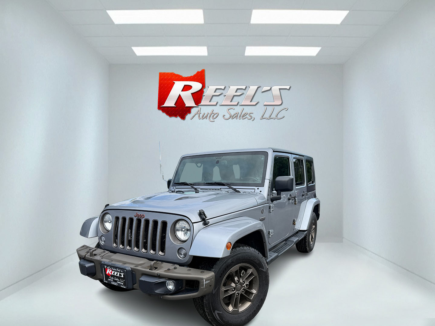 photo of 2016 Jeep Wrangler Unlimited Sahara 4WD
