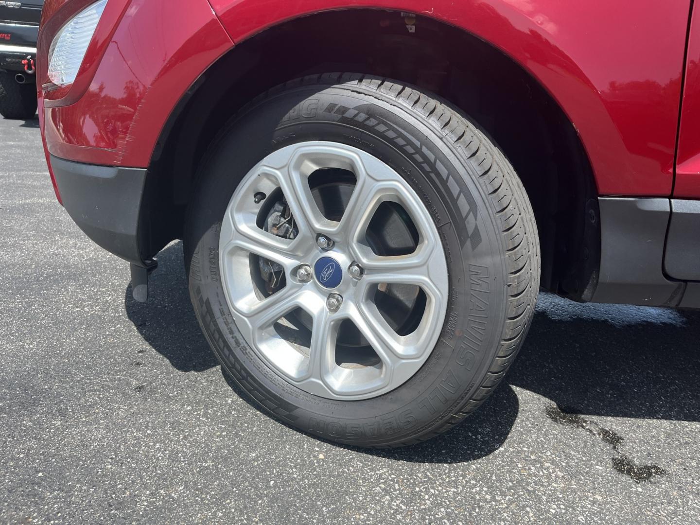 2020 Red /Black Ford EcoSport SE AWD (MAJ6S3GLXLC) with an 2.0L I4 DOHC 16V engine, Automatic transmission, located at 11115 Chardon Rd. , Chardon, OH, 44024, (440) 214-9705, 41.580246, -81.241943 - 2020 Ford EcoSport SE 4WD – Compact, Efficient, and Ready for Daily Adventures! This sharp 2020 Ford EcoSport SE 4WD is a fun, practical, and fuel-efficient small SUV that’s perfect for city driving and weekend getaways. Powered by a responsive 2.0L I4 Duratec engine paired with a smooth 6-spee- Photo#12