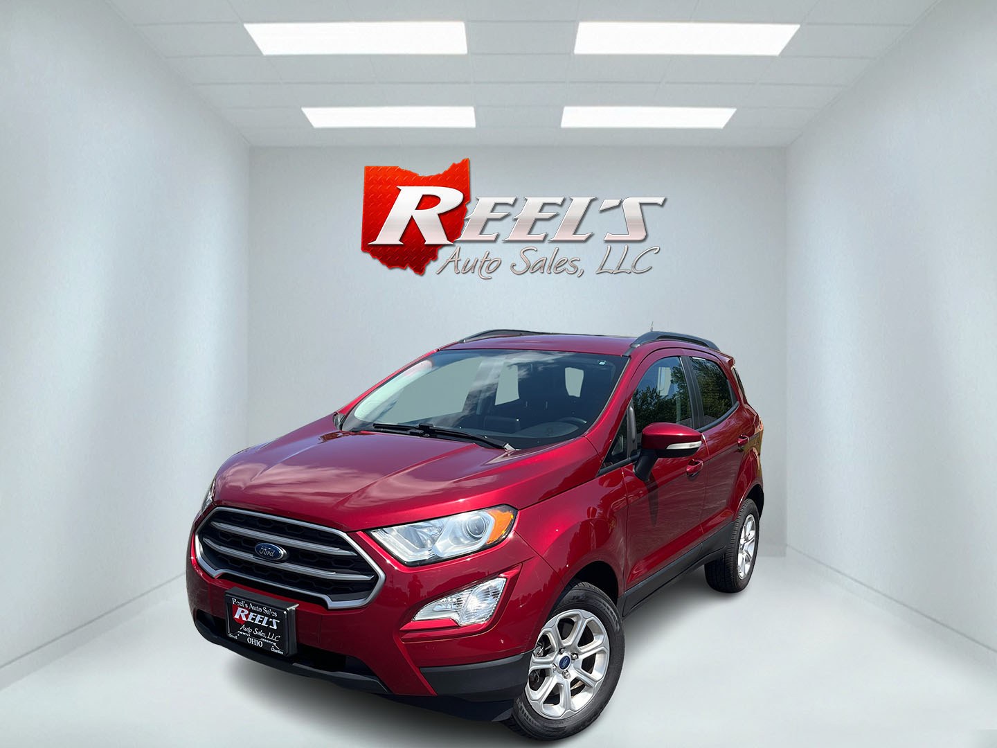 2020 Red /Black Ford EcoSport SE AWD (MAJ6S3GLXLC) with an 2.0L I4 DOHC 16V engine, Automatic transmission, located at 11115 Chardon Rd. , Chardon, OH, 44024, (440) 214-9705, 41.580246, -81.241943 - 2020 Ford EcoSport SE 4WD – Compact, Efficient, and Ready for Daily Adventures! This sharp 2020 Ford EcoSport SE 4WD is a fun, practical, and fuel-efficient small SUV that’s perfect for city driving and weekend getaways. Powered by a responsive 2.0L I4 Duratec engine paired with a smooth 6-spee- Photo#0