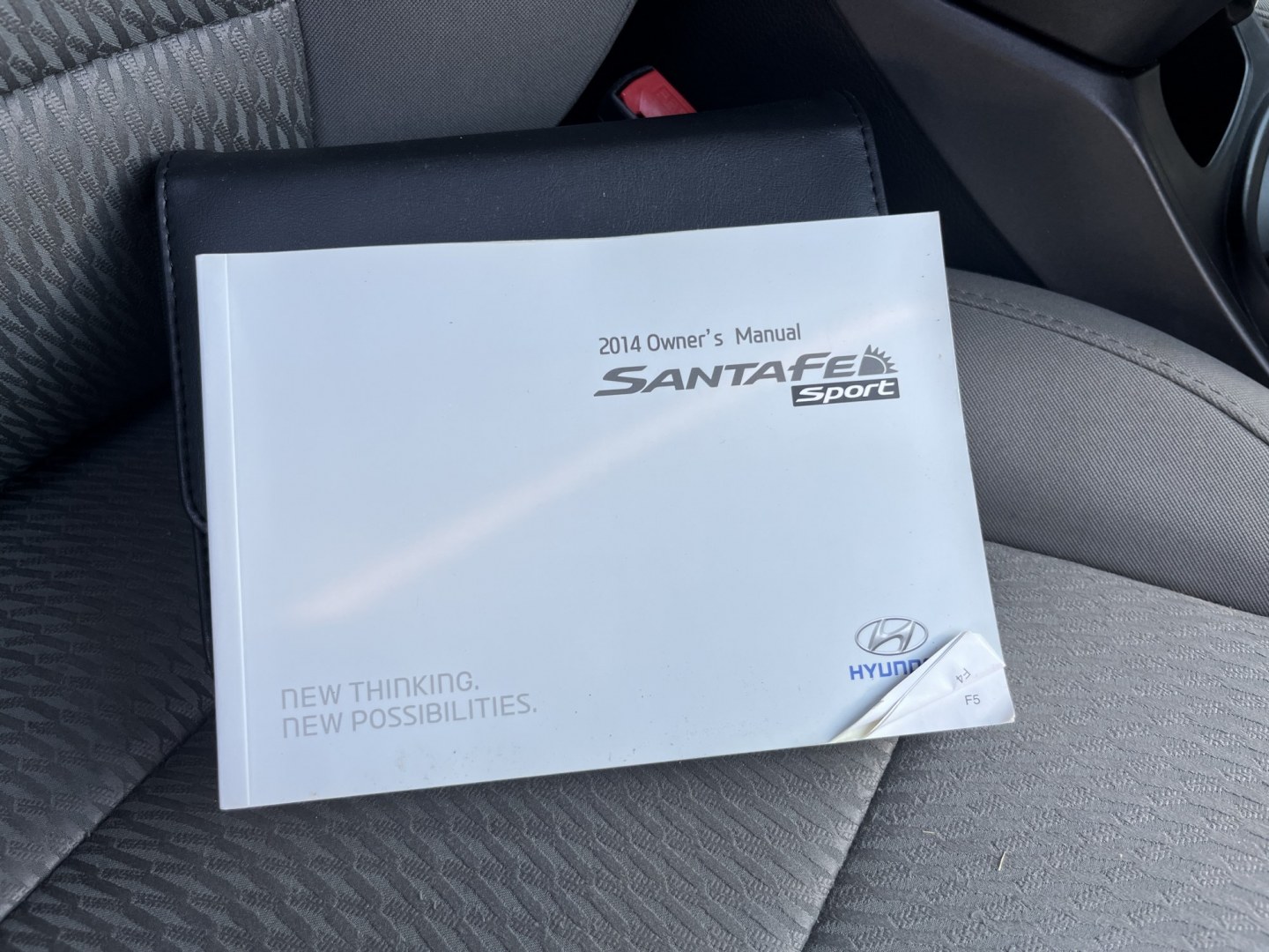 2013 Gray /Black Hyundai Santa Fe Sport 2.4 FWD (5XYZT3LB8DG) with an 2.4L I4 DOHC 16V engine, Automatic transmission, located at 11115 Chardon Rd. , Chardon, OH, 44024, (440) 214-9705, 41.580246, -81.241943 - 2013 Hyundai Santa Fe Sport FWD – Efficient, Versatile, and Ready for Daily Driving! This 2013 Hyundai Santa Fe Sport FWD is a practical and fuel-efficient compact crossover that offers great value and everyday usability. Powered by a responsive 2.4L GDI engine paired with a smooth 6-speed automa- Photo#36