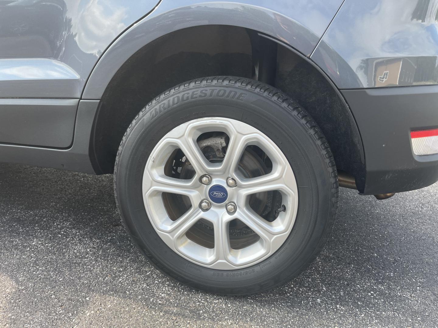 2022 Gray /Black Ford EcoSport SE AWD (MAJ6S3GL0NC) with an 2.0L I4 DOHC 16V engine, Automatic transmission, located at 11115 Chardon Rd. , Chardon, OH, 44024, (440) 214-9705, 41.580246, -81.241943 - 2022 Ford EcoSport SE 4WD – Efficient, Low-Mileage Compact SUV with Premium Features! This sharp 2022 Ford EcoSport SE 4WD is a fun, practical, and fuel-efficient small SUV with very low miles. Powered by a responsive 2.0L I4 Duratec engine paired with a smooth 6-speed automatic transmission and- Photo#10