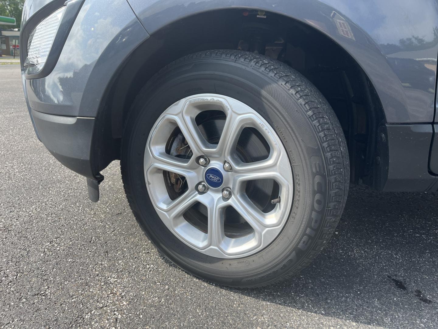 2022 Gray /Black Ford EcoSport SE AWD (MAJ6S3GL0NC) with an 2.0L I4 DOHC 16V engine, Automatic transmission, located at 11115 Chardon Rd. , Chardon, OH, 44024, (440) 214-9705, 41.580246, -81.241943 - 2022 Ford EcoSport SE 4WD – Efficient, Low-Mileage Compact SUV with Premium Features! This sharp 2022 Ford EcoSport SE 4WD is a fun, practical, and fuel-efficient small SUV with very low miles. Powered by a responsive 2.0L I4 Duratec engine paired with a smooth 6-speed automatic transmission and- Photo#12