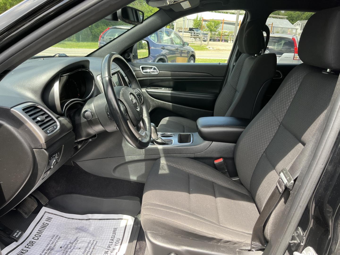 2018 Black /Black Jeep Grand Cherokee Laredo E 4WD (1C4RJFAG8JC) with an 3.6L V6 DOHC 24V engine, Automatic transmission, located at 11115 Chardon Rd. , Chardon, OH, 44024, (440) 214-9705, 41.580246, -81.241943 - 2018 Jeep Grand Cherokee Laredo E 4WD – Clean, Capable, and Well-Equipped with Modern Tech! This 2018 Jeep Grand Cherokee Laredo E 4WD is a sharp midsize SUV that offers strong capability, modern features, and great everyday usability. Powered by the smooth 3.6L Pentastar V6 engine paired with an- Photo#17