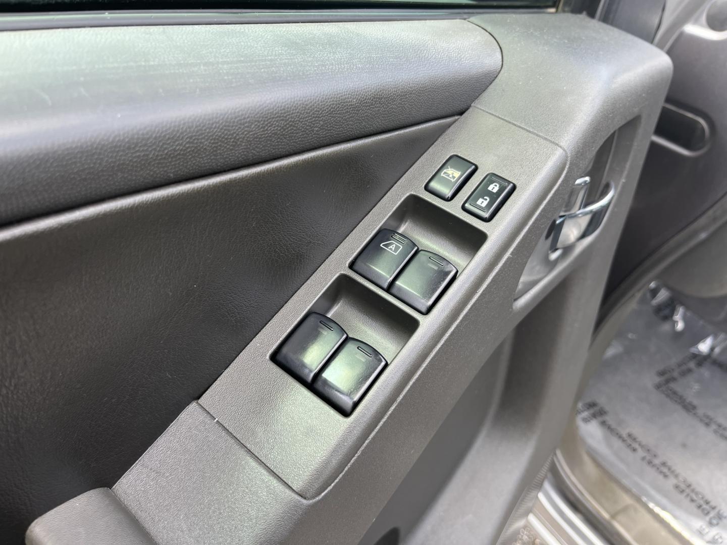 2018 Gray /Gray Nissan Frontier PRO-4X Crew Cab 5AT 4WD (1N6DD0EVXJN) with an 4.0L V6 DOHC 24V FFV engine, Automatic transmission, located at 11115 Chardon Rd. , Chardon, OH, 44024, (440) 214-9705, 41.580246, -81.241943 - 2018 Nissan Frontier Pro-4X Crew Cab 4WD – Off-Road Ready with Bilstein Suspension and Strong Towing Power! This 2018 Nissan Frontier Pro-4X Crew Cab 4WD is a tough, reliable midsize truck built for adventure and hard work. Powered by a proven 4.0L V6 engine paired with a durable 5-speed automati- Photo#16