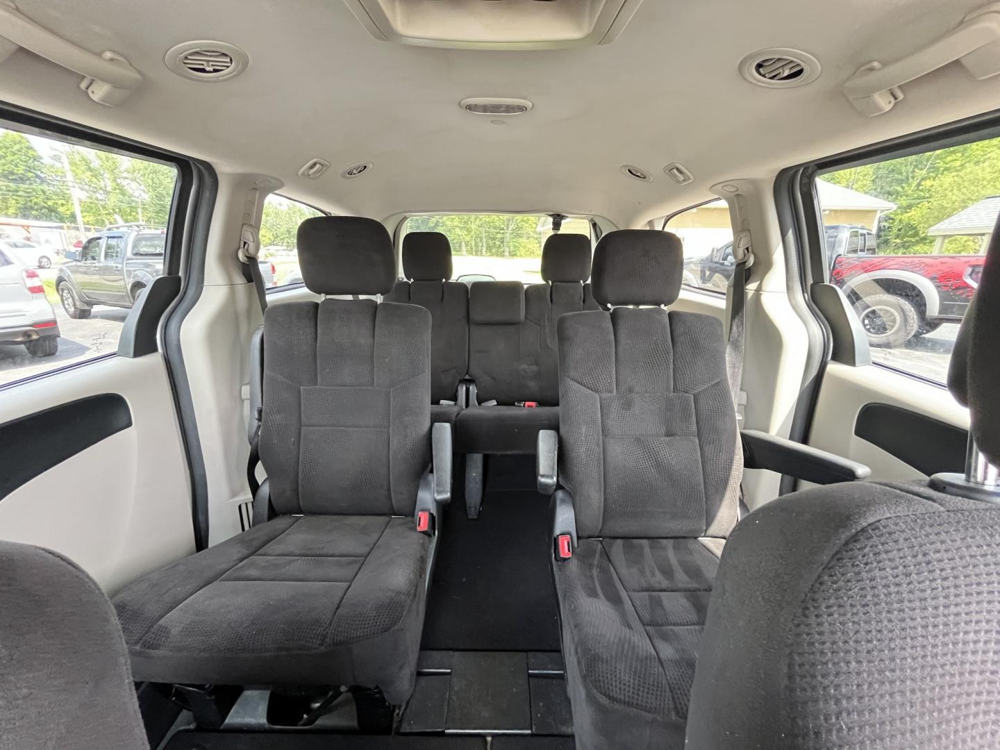 2013 Silver /Black Dodge Grand Caravan SXT (2C4RDGCG8DR) with an 3.6L V6 DOHC 24V FFV engine, Automatic transmission, located at 11115 Chardon Rd. , Chardon, OH, 44024, (440) 214-9705, 41.580246, -81.241943 - 2013 Dodge Grand Caravan SXT – Spacious Family Minivan with Stow ’n Go and Rear Entertainment! This 2013 Dodge Grand Caravan SXT is a practical and family-friendly minivan that offers generous space and versatile seating. Powered by a smooth 3.6L Pentastar V6 engine paired with a responsive 6-s- Photo#26