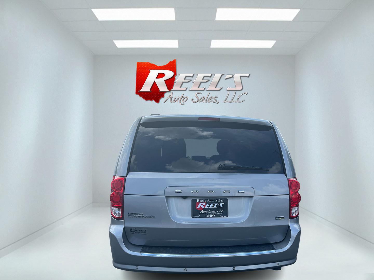 2013 Silver /Black Dodge Grand Caravan SXT (2C4RDGCG8DR) with an 3.6L V6 DOHC 24V FFV engine, Automatic transmission, located at 11115 Chardon Rd. , Chardon, OH, 44024, (440) 214-9705, 41.580246, -81.241943 - 2013 Dodge Grand Caravan SXT – Spacious Family Minivan with Stow ’n Go and Rear Entertainment! This 2013 Dodge Grand Caravan SXT is a practical and family-friendly minivan that offers generous space and versatile seating. Powered by a smooth 3.6L Pentastar V6 engine paired with a responsive 6-s- Photo#8