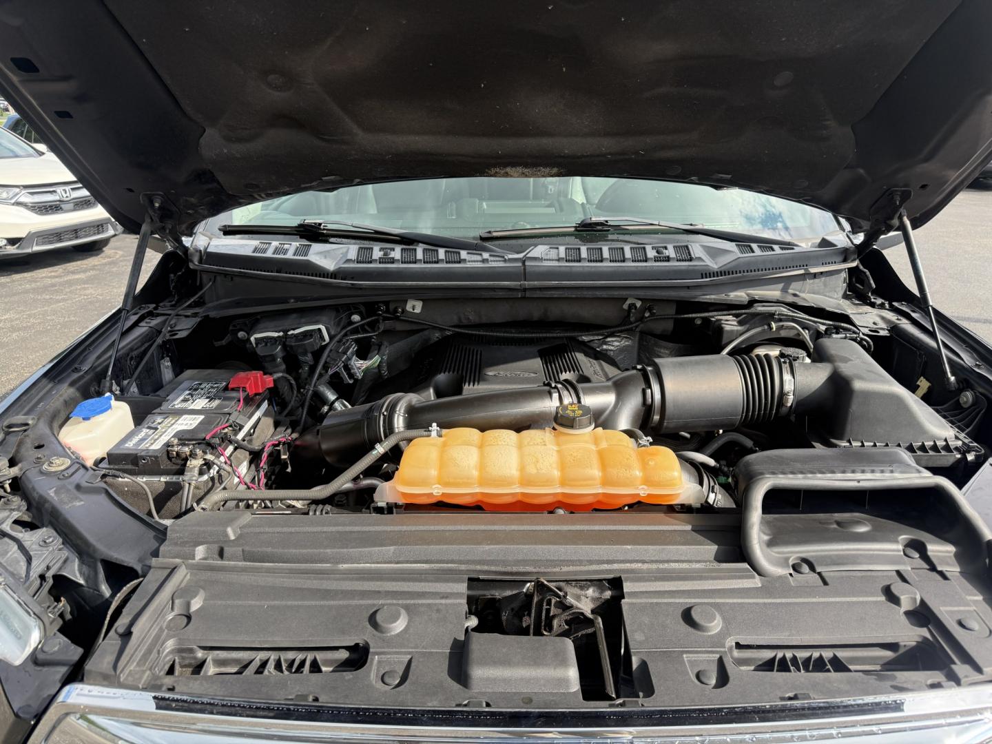 2017 Black /Black Ford F-150 Lariat SuperCrew 5.5-ft. Bed 4WD (1FTEW1EG6HF) with an 3.5L V6 Twin Turbo engine, Automatic transmission, located at 547 E. Main St., Orwell, OH, 44076, (440) 437-5893, 41.535435, -80.847855 - 2017 Ford F-150 Lariat Crew Cab 4WD – Loaded Luxury Truck with Twin-Turbo Power and Massive Towing! This 2017 Ford F-150 Lariat Crew Cab 4WD is a premium, well-equipped full-size truck that offers luxury comfort and serious capability. Powered by the potent 3.5L Twin-Turbo EcoBoost V6 engine pair- Photo#11