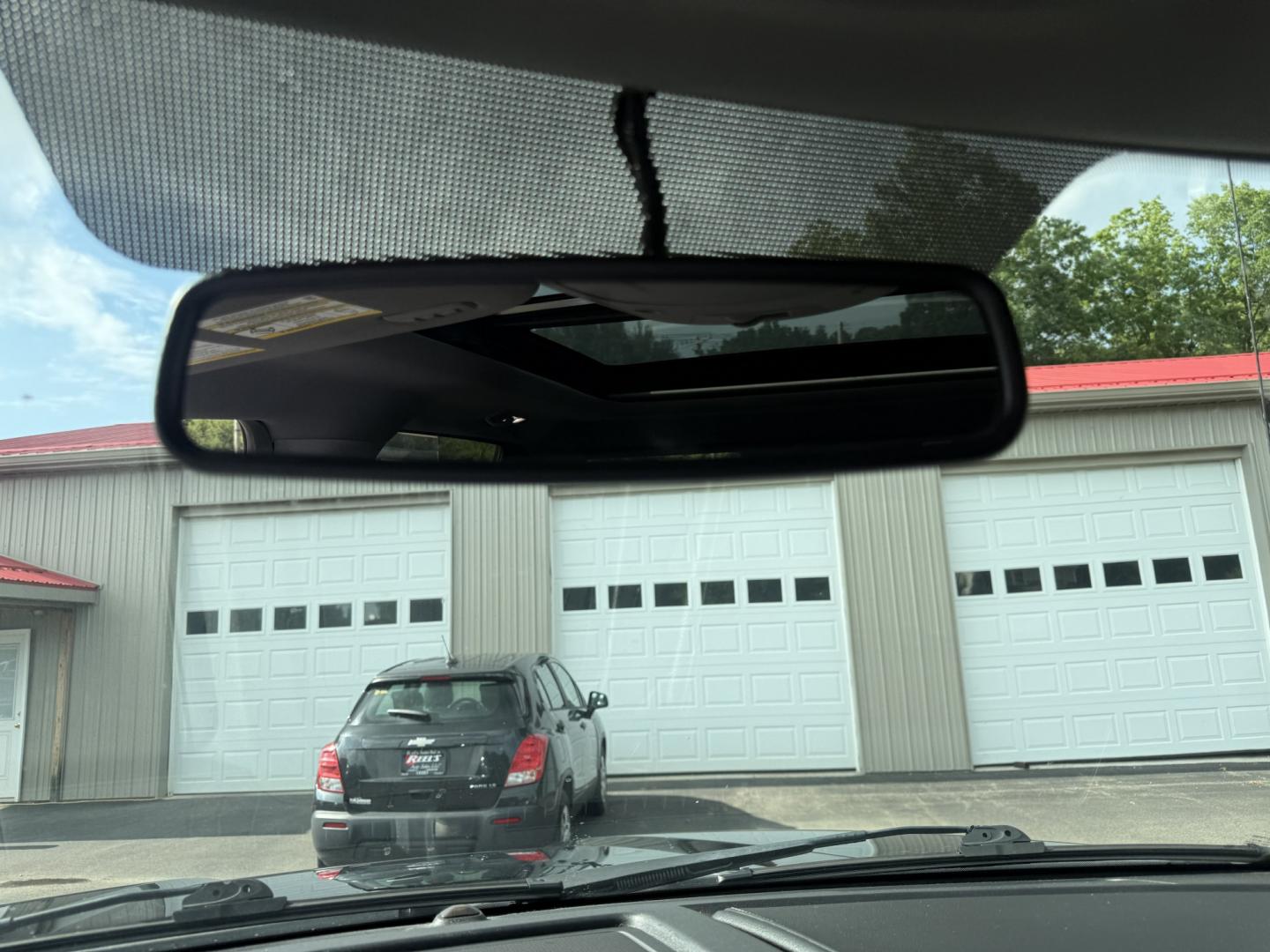 2017 Black /Black Ford F-150 Lariat SuperCrew 5.5-ft. Bed 4WD (1FTEW1EG6HF) with an 3.5L V6 Twin Turbo engine, Automatic transmission, located at 547 E. Main St., Orwell, OH, 44076, (440) 437-5893, 41.535435, -80.847855 - 2017 Ford F-150 Lariat Crew Cab 4WD – Loaded Luxury Truck with Twin-Turbo Power and Massive Towing! This 2017 Ford F-150 Lariat Crew Cab 4WD is a premium, well-equipped full-size truck that offers luxury comfort and serious capability. Powered by the potent 3.5L Twin-Turbo EcoBoost V6 engine pair- Photo#25