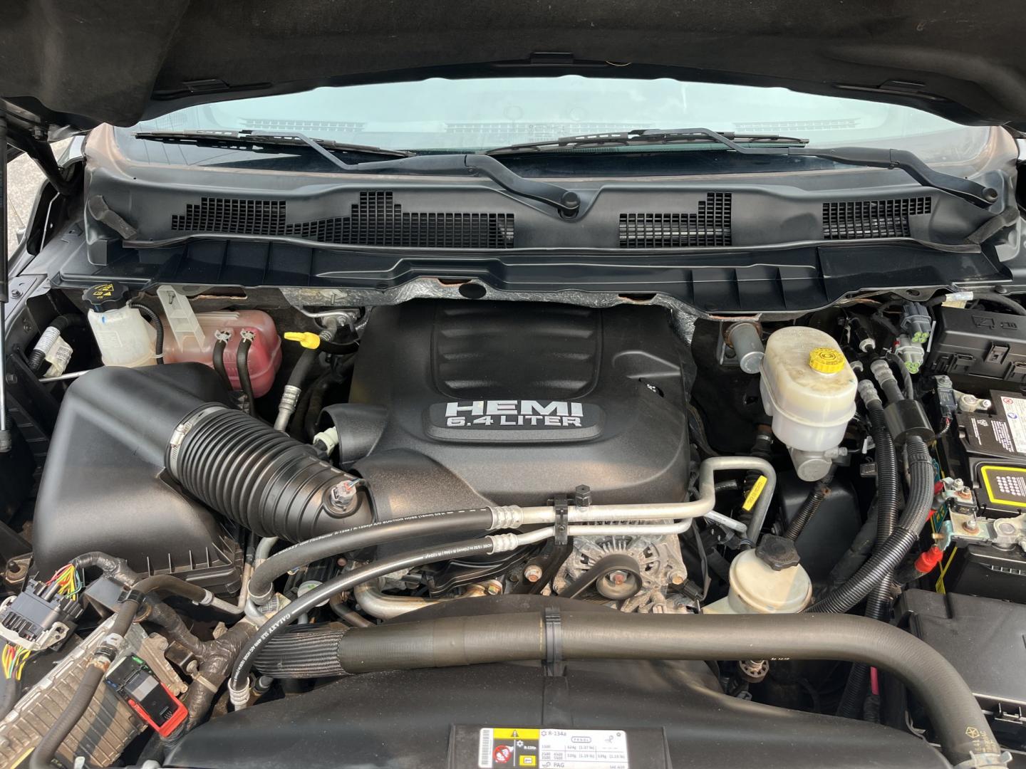 2018 Gray /Black RAM 2500 Tradesman Crew Cab SWB 4WD (3C6UR5CJ4JG) with an 6.4L V8 engine, Automatic transmission, located at 11115 Chardon Rd. , Chardon, OH, 44024, (440) 214-9705, 41.580246, -81.241943 - 2018 Ram 2500 Tradesman Crew Cab 4WD – Maryland Truck – Heavy-Duty HEMI Power with Snow Chief Package and Strong Towing! This 2018 Ram 2500 Tradesman Crew Cab 4WD is a tough, work-ready heavy-duty truck with great capability. Powered by a strong 6.4L HEMI V8 engine paired with a durable 6-speed- Photo#13