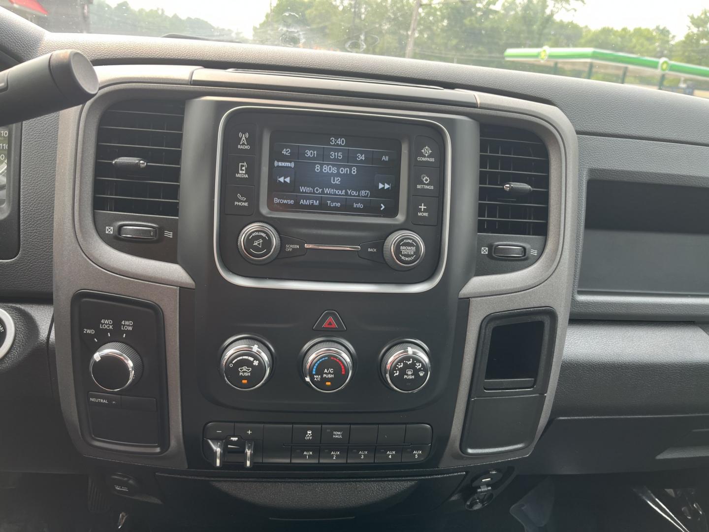 2018 Gray /Black RAM 2500 Tradesman Crew Cab SWB 4WD (3C6UR5CJ4JG) with an 6.4L V8 engine, Automatic transmission, located at 11115 Chardon Rd. , Chardon, OH, 44024, (440) 214-9705, 41.580246, -81.241943 - 2018 Ram 2500 Tradesman Crew Cab 4WD – Maryland Truck – Heavy-Duty HEMI Power with Snow Chief Package and Strong Towing! This 2018 Ram 2500 Tradesman Crew Cab 4WD is a tough, work-ready heavy-duty truck with great capability. Powered by a strong 6.4L HEMI V8 engine paired with a durable 6-speed- Photo#21
