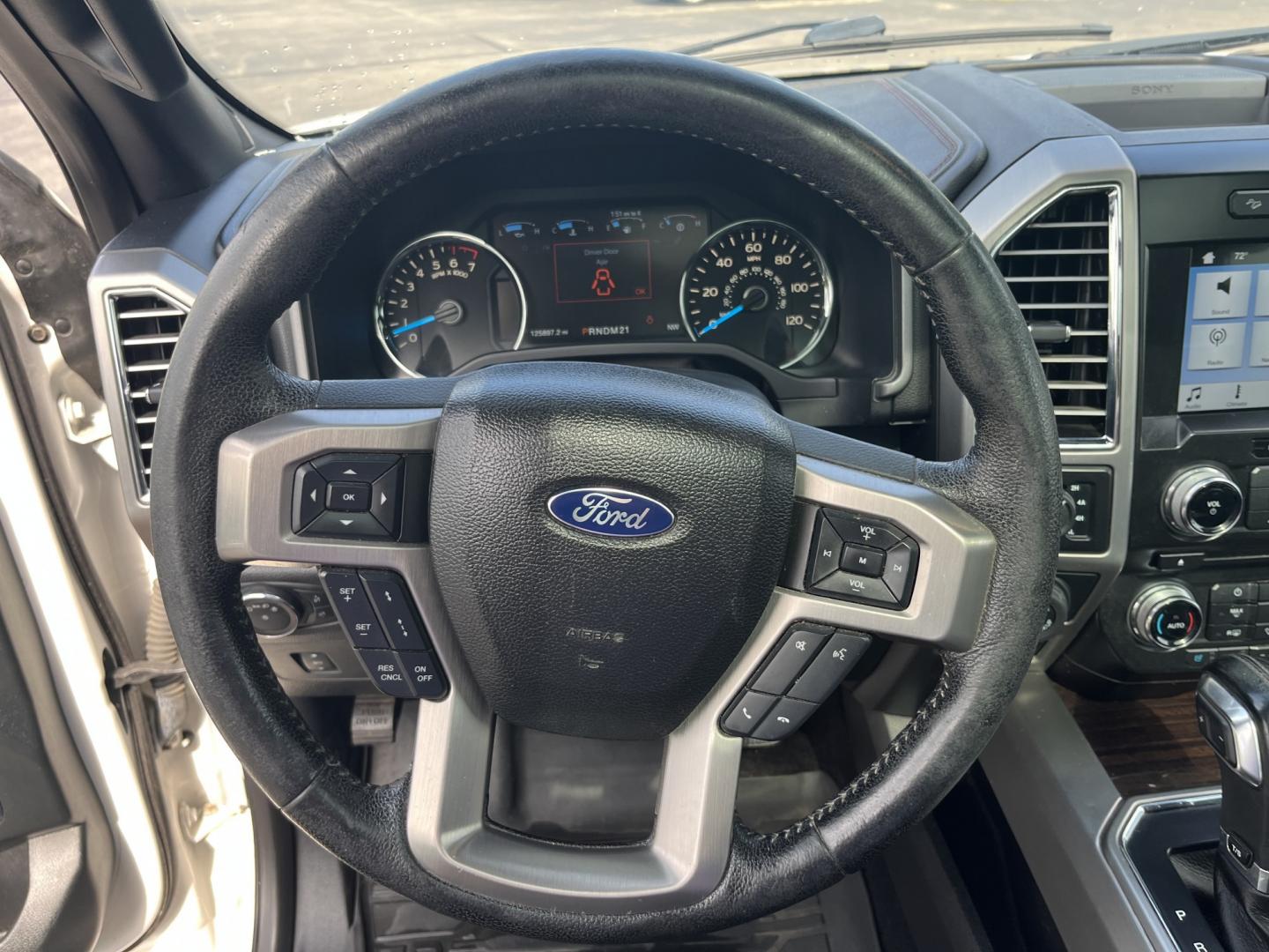 2016 White /Black Ford F-150 Platinum SuperCrew 5.5-ft. Bed 4WD (1FTEW1EG3GF) with an 3.5L V6 Twin Turbo engine, Automatic transmission, located at 11115 Chardon Rd. , Chardon, OH, 44024, (440) 214-9705, 41.580246, -81.241943 - 2016 Ford F-150 Platinum Crew Cab 4WD – Loaded Luxury Truck with Massive Towing and Fresh Timing Job! This 2016 Ford F-150 Platinum Crew Cab 4WD is a top-tier luxury truck that combines premium comfort with serious capability. Powered by the potent 3.5L Twin-Turbo EcoBoost V6 engine paired with a- Photo#19