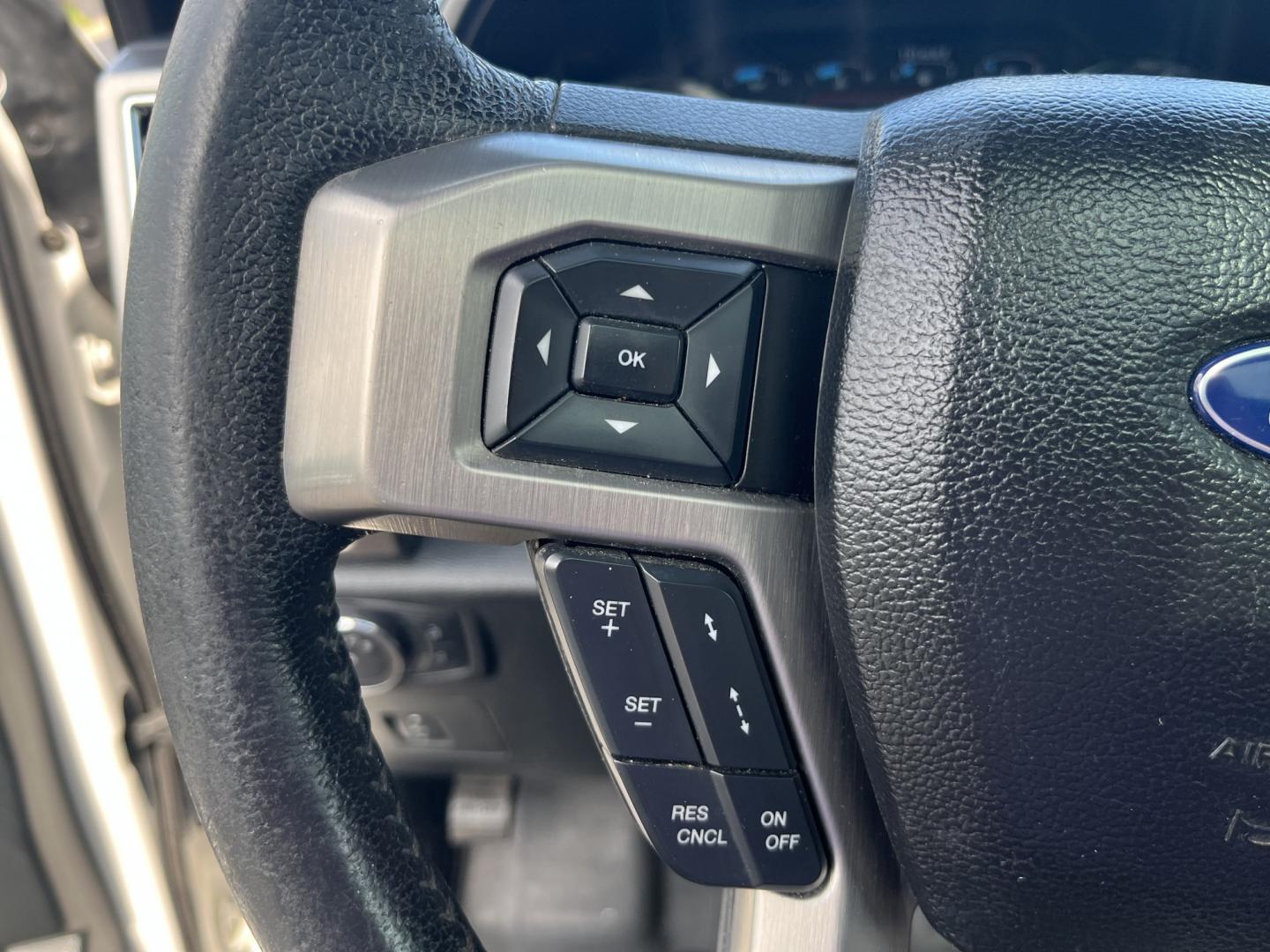 2016 White /Black Ford F-150 Platinum SuperCrew 5.5-ft. Bed 4WD (1FTEW1EG3GF) with an 3.5L V6 Twin Turbo engine, Automatic transmission, located at 11115 Chardon Rd. , Chardon, OH, 44024, (440) 214-9705, 41.580246, -81.241943 - 2016 Ford F-150 Platinum Crew Cab 4WD – Loaded Luxury Truck with Massive Towing and Fresh Timing Job! This 2016 Ford F-150 Platinum Crew Cab 4WD is a top-tier luxury truck that combines premium comfort with serious capability. Powered by the potent 3.5L Twin-Turbo EcoBoost V6 engine paired with a- Photo#20