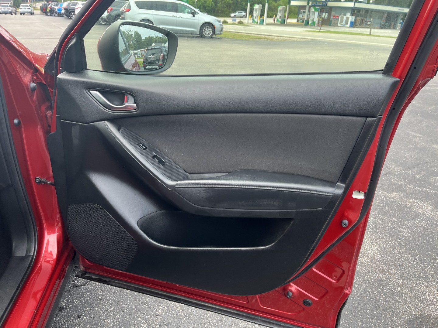 2016 Red /Black Mazda CX-5 Sport AWD (JM3KE4BY8G0) with an 2.5L I4 DOHC 16V engine, Automatic transmission, located at 11115 Chardon Rd. , Chardon, OH, 44024, (440) 214-9705, 41.580246, -81.241943 - 2016 Mazda CX-5 Sport AWD – Efficient Compact SUV with Sporty Handling and Soul Red Style! This 2016 Mazda CX-5 Sport AWD is a fun-to-drive and fuel-efficient compact crossover that offers engaging performance and everyday practicality. Powered by a smooth 2.5L I4 engine paired with a responsive- Photo#33