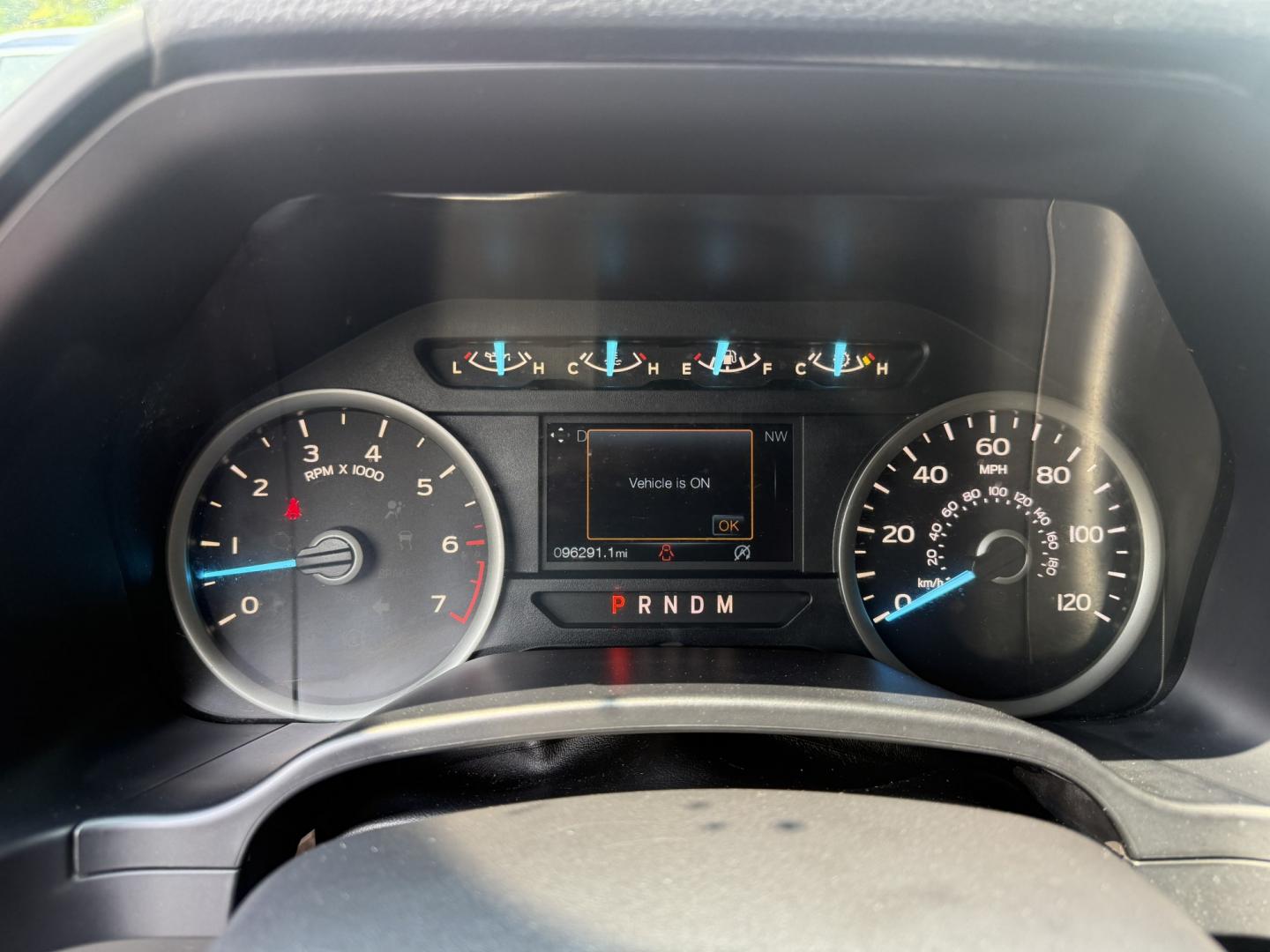 2018 Gray /Black Ford F-150 XLT SuperCrew 5.5-ft. Bed 4WD (1FTEW1EP4JF) with an 2.7L V6 DOHC 24V TWIN TURBO engine, Automatic transmission, located at 547 E. Main St., Orwell, OH, 44076, (440) 437-5893, 41.535435, -80.847855 - 2018 Ford F-150 XLT Crew Cab 4WD – Sporty Twin-Turbo Power with Fresh All-Terrain Tires and Modern Tech! This 2018 Ford F-150 XLT Crew Cab 4WD is a sharp, well-equipped full-size truck that offers strong performance and practical features. Powered by a responsive 2.7L Twin-Turbo EcoBoost V6 engin- Photo#12