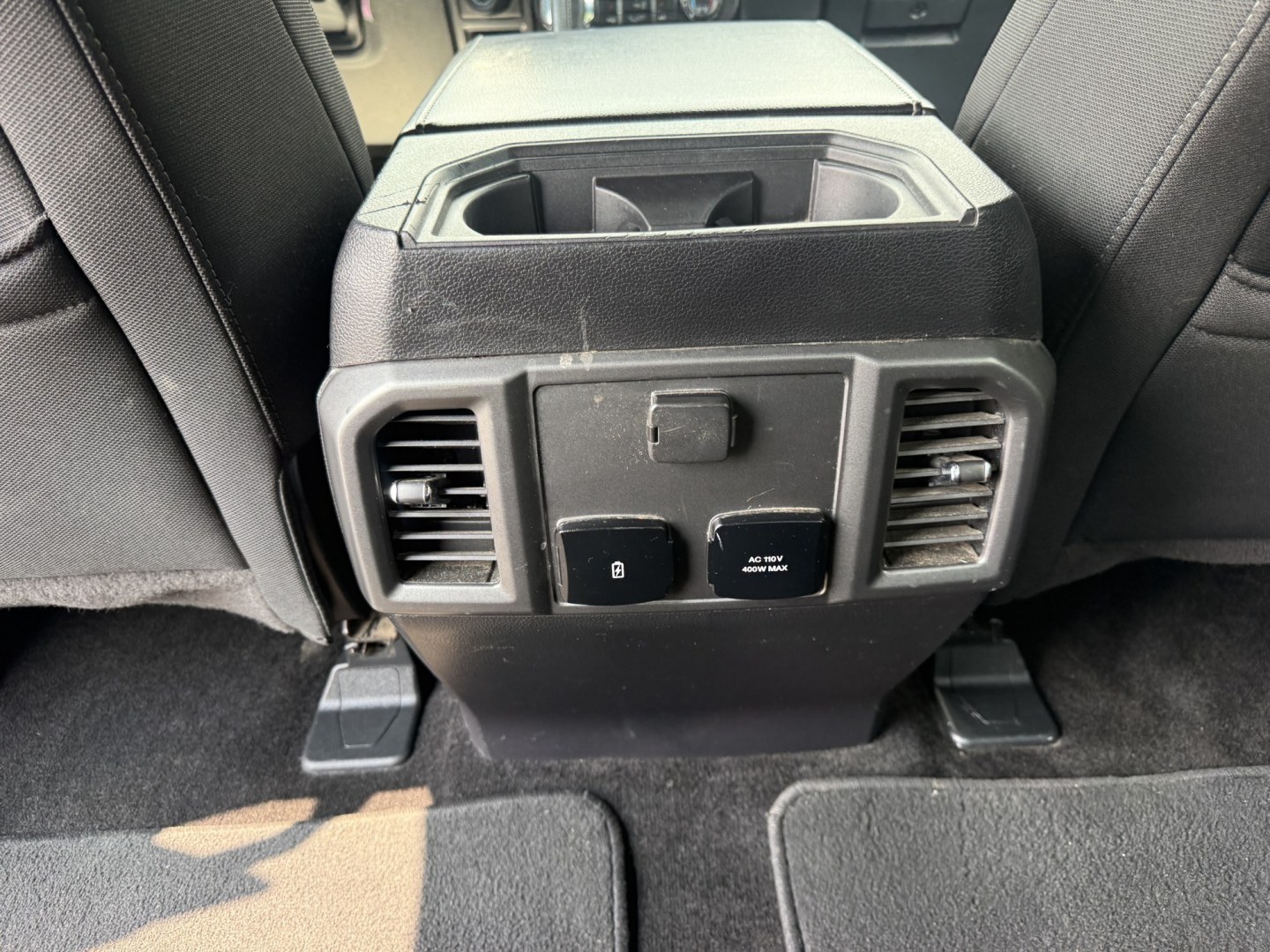 2018 Gray /Black Ford F-150 XLT SuperCrew 5.5-ft. Bed 4WD (1FTEW1EP4JF) with an 2.7L V6 DOHC 24V TWIN TURBO engine, Automatic transmission, located at 547 E. Main St., Orwell, OH, 44076, (440) 437-5893, 41.535435, -80.847855 - 2018 Ford F-150 XLT Crew Cab 4WD – Sporty Twin-Turbo Power with Fresh All-Terrain Tires and Modern Tech! This 2018 Ford F-150 XLT Crew Cab 4WD is a sharp, well-equipped full-size truck that offers strong performance and practical features. Powered by a responsive 2.7L Twin-Turbo EcoBoost V6 engin- Photo#25