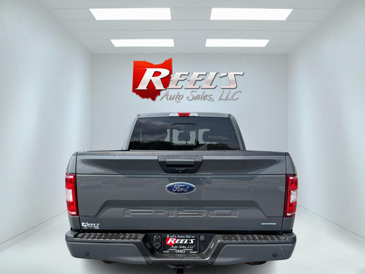2018 Gray /Black Ford F-150 XLT SuperCrew 5.5-ft. Bed 4WD (1FTEW1EP4JF) with an 2.7L V6 DOHC 24V TWIN TURBO engine, Automatic transmission, located at 547 E. Main St., Orwell, OH, 44076, (440) 437-5893, 41.535435, -80.847855 - 2018 Ford F-150 XLT Crew Cab 4WD – Sporty Twin-Turbo Power with Fresh All-Terrain Tires and Modern Tech! This 2018 Ford F-150 XLT Crew Cab 4WD is a sharp, well-equipped full-size truck that offers strong performance and practical features. Powered by a responsive 2.7L Twin-Turbo EcoBoost V6 engin- Photo#30