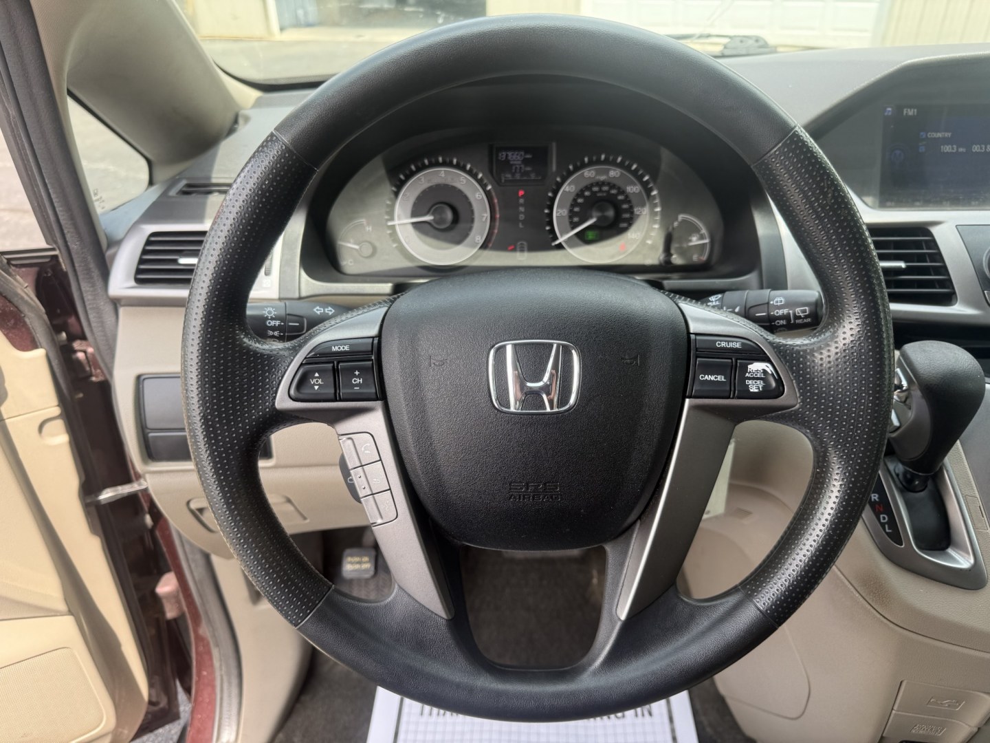 2014 Red /Tan Honda Odyssey LX (5FNRL5H28EB) with an 3.5L V6 SOHC 24V engine, Automatic transmission, located at 547 E. Main St., Orwell, OH, 44076, (440) 437-5893, 41.535435, -80.847855 - 2014 Honda Odyssey LX – Spacious Family Minivan with Fresh Tires and Reliable V6 Power! This 2014 Honda Odyssey LX is a practical and family-friendly minivan that offers generous space and dependable performance. Powered by a smooth 3.5L V6 engine paired with a responsive 6-speed automatic transm- Photo#13